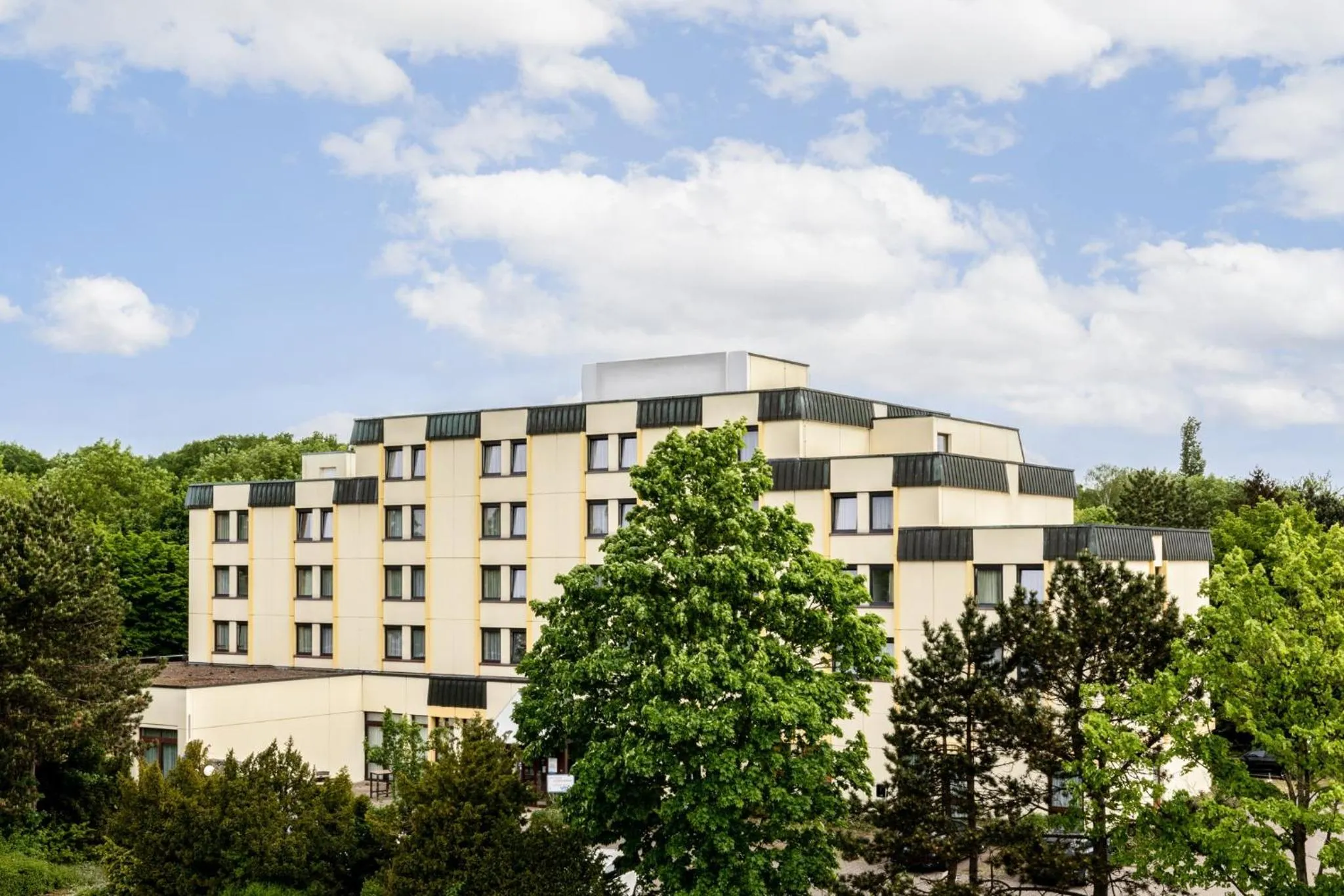 Property building in Garner Hotel Osnabrück by IHG