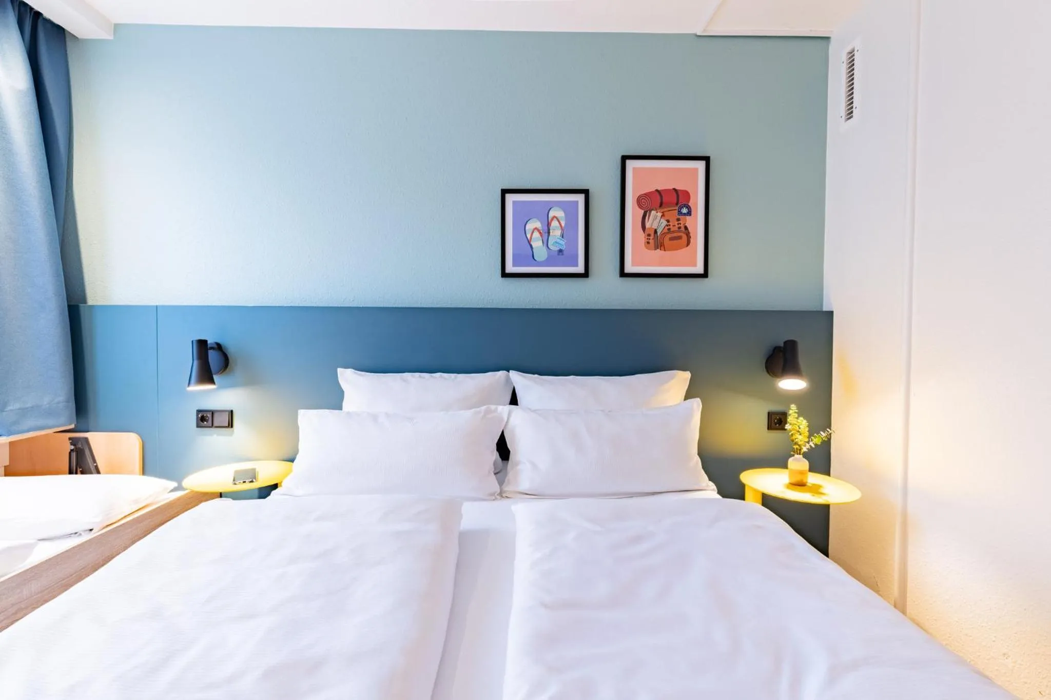 Photo of the whole room, Bed in Garner Hotel Osnabrück by IHG