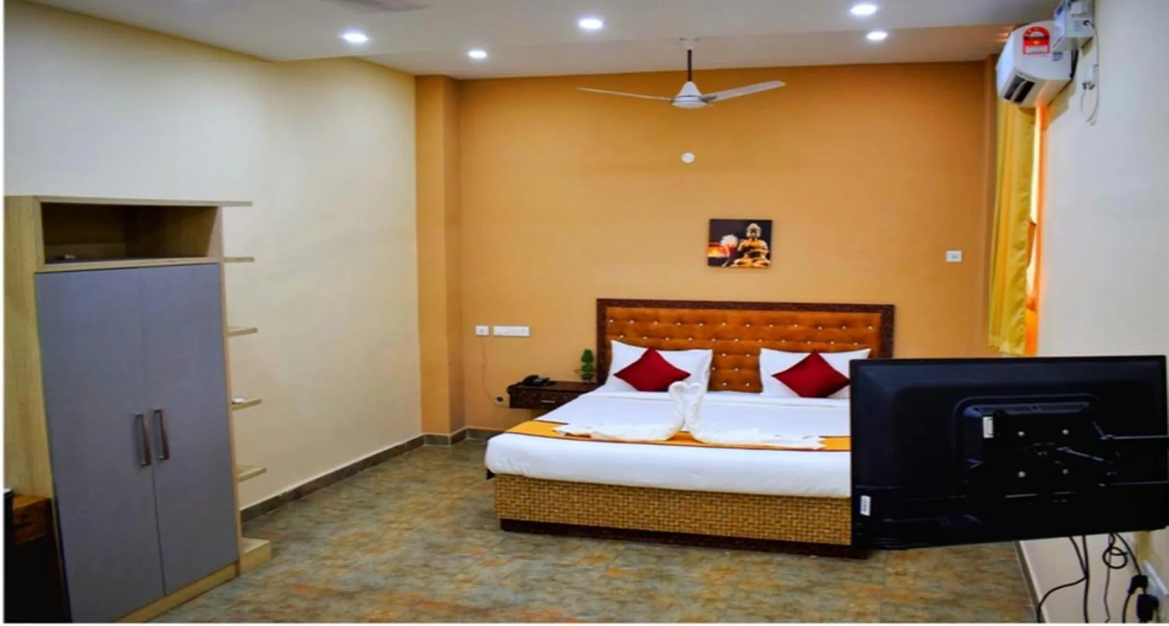 Bed in Villa Montecarlo