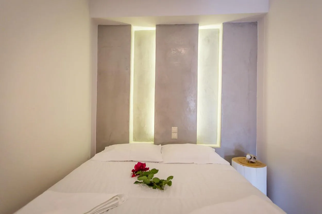 Bed in Irene Studios