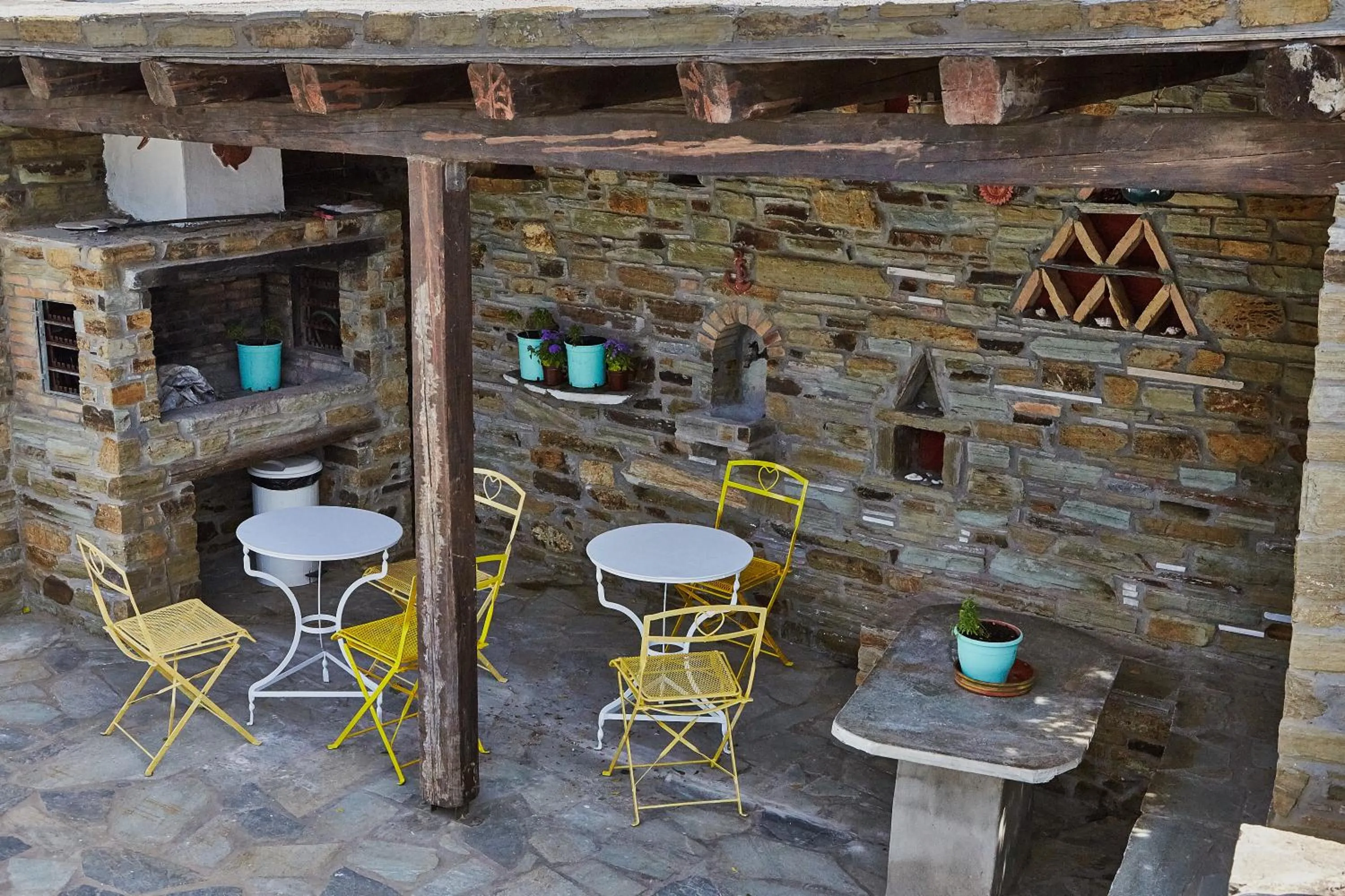 BBQ facilities in Irene Studios