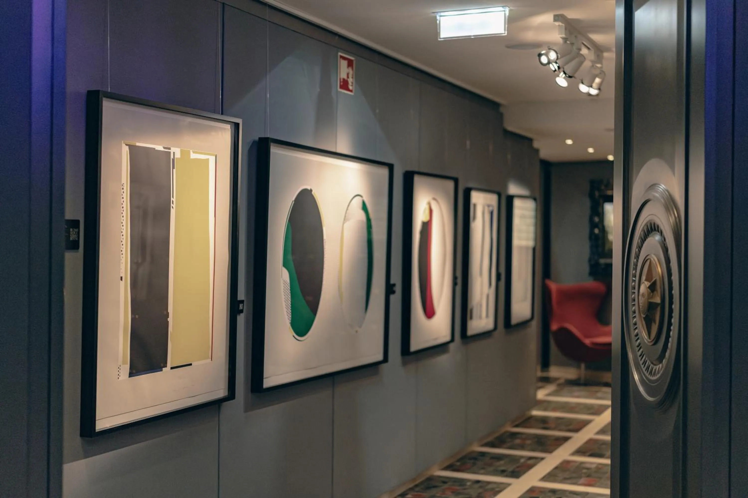 Decorative detail in Hotel Sans Souci, Vienna