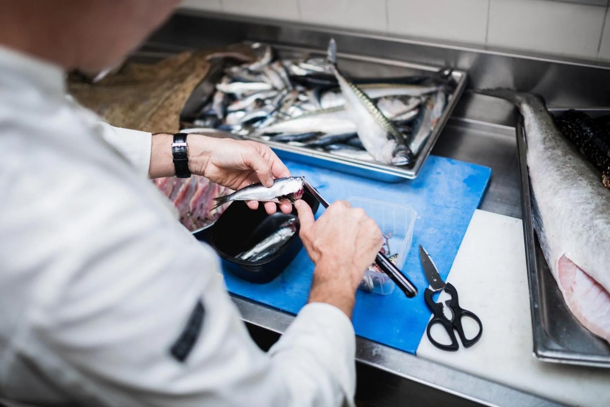 kitchen in Hôtel De La Vallée