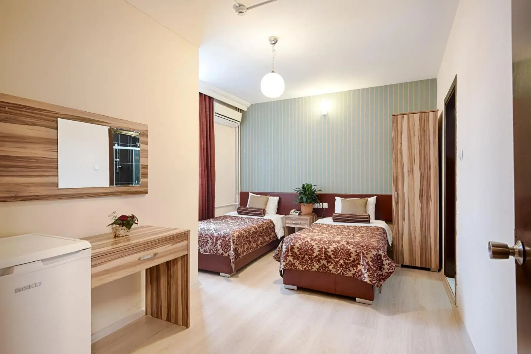 Double Room in DİNAR HOTEL Double Room in DİNAR HOTEL