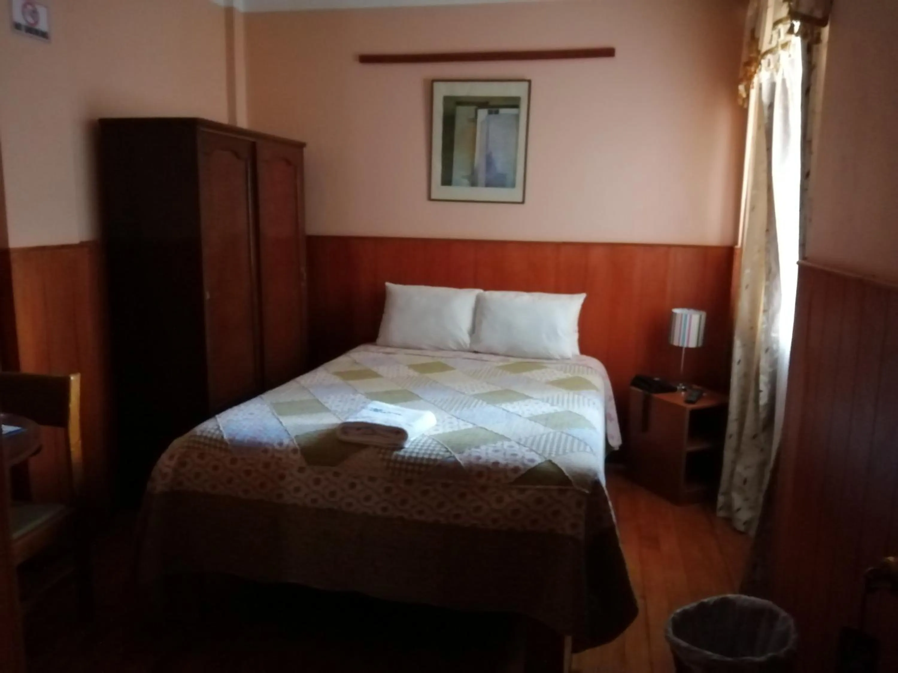 Single Room with Shared Bathroom in Huaytusive Inn Hotel