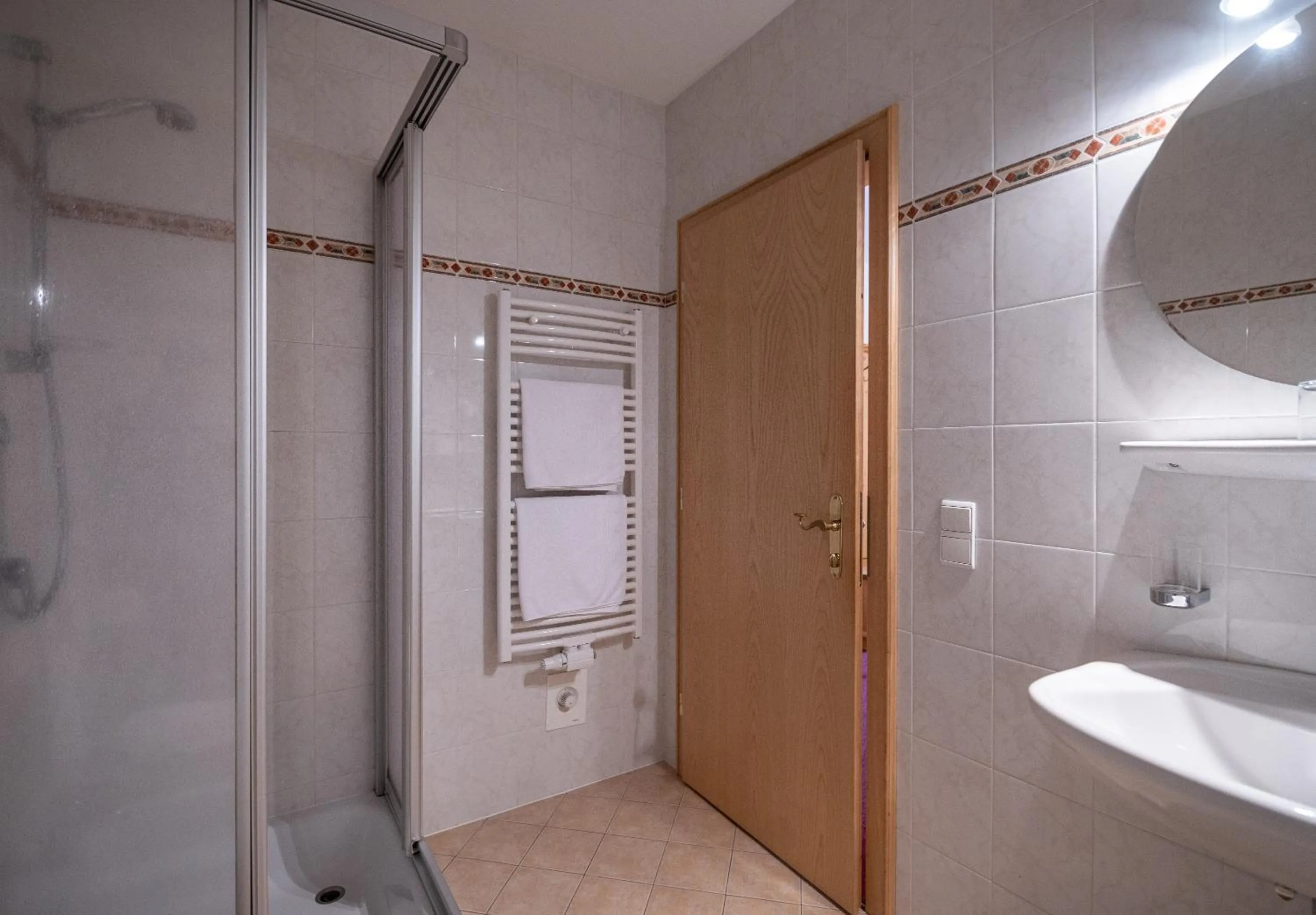 Bathroom in Aparthotel Panorama