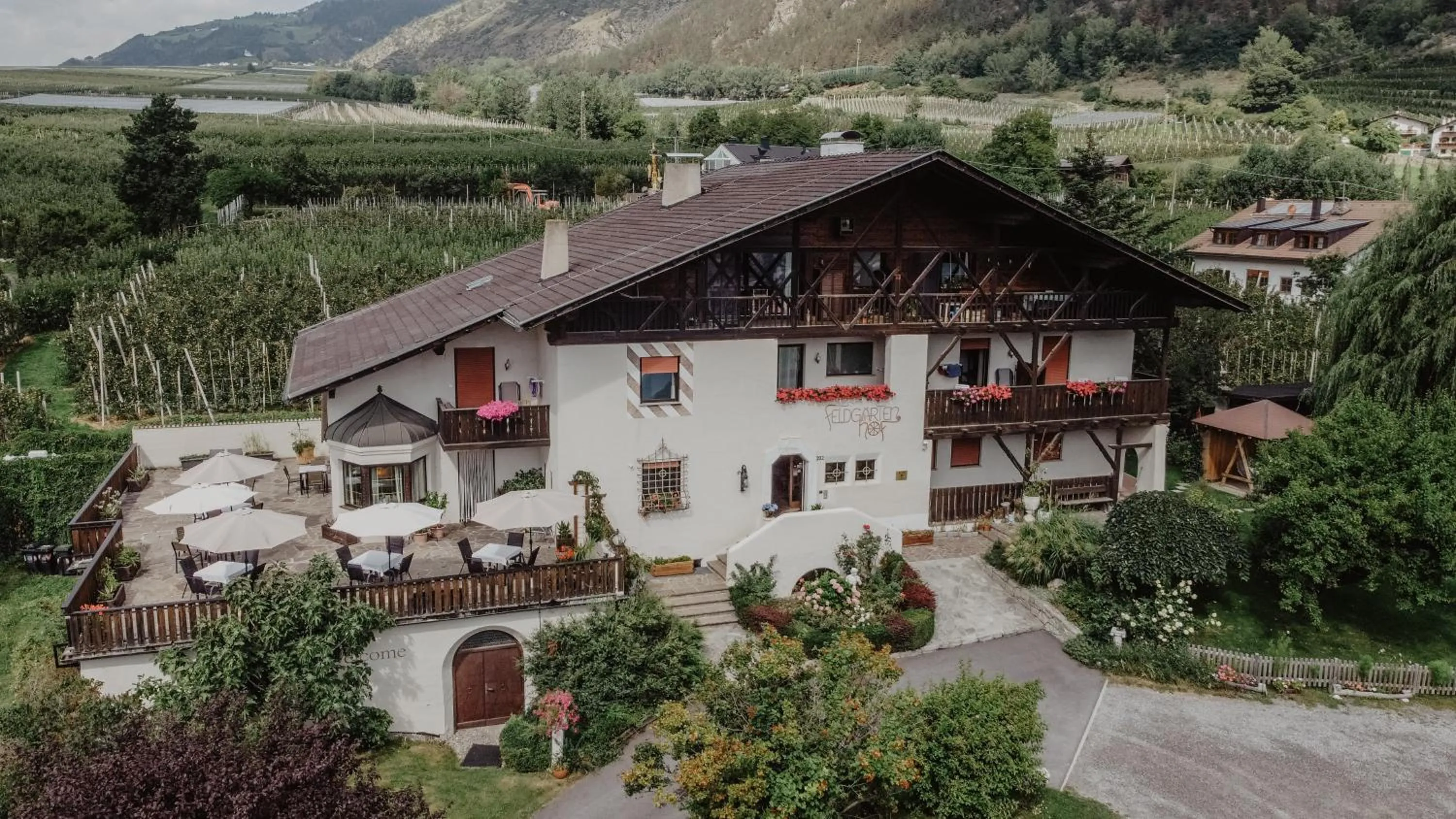 Property building in Feldgärtenhof