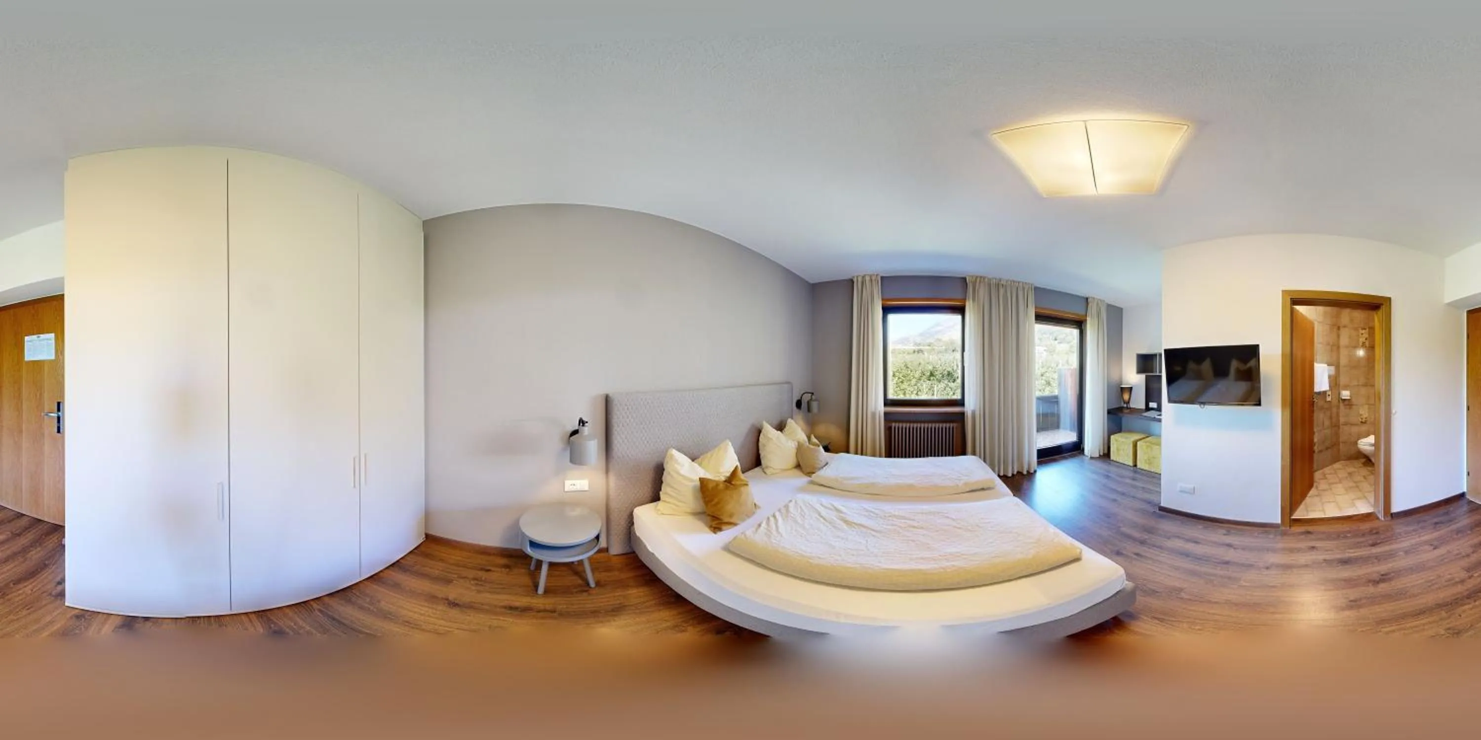 Photo of the whole room, Bed in Feldgärtenhof