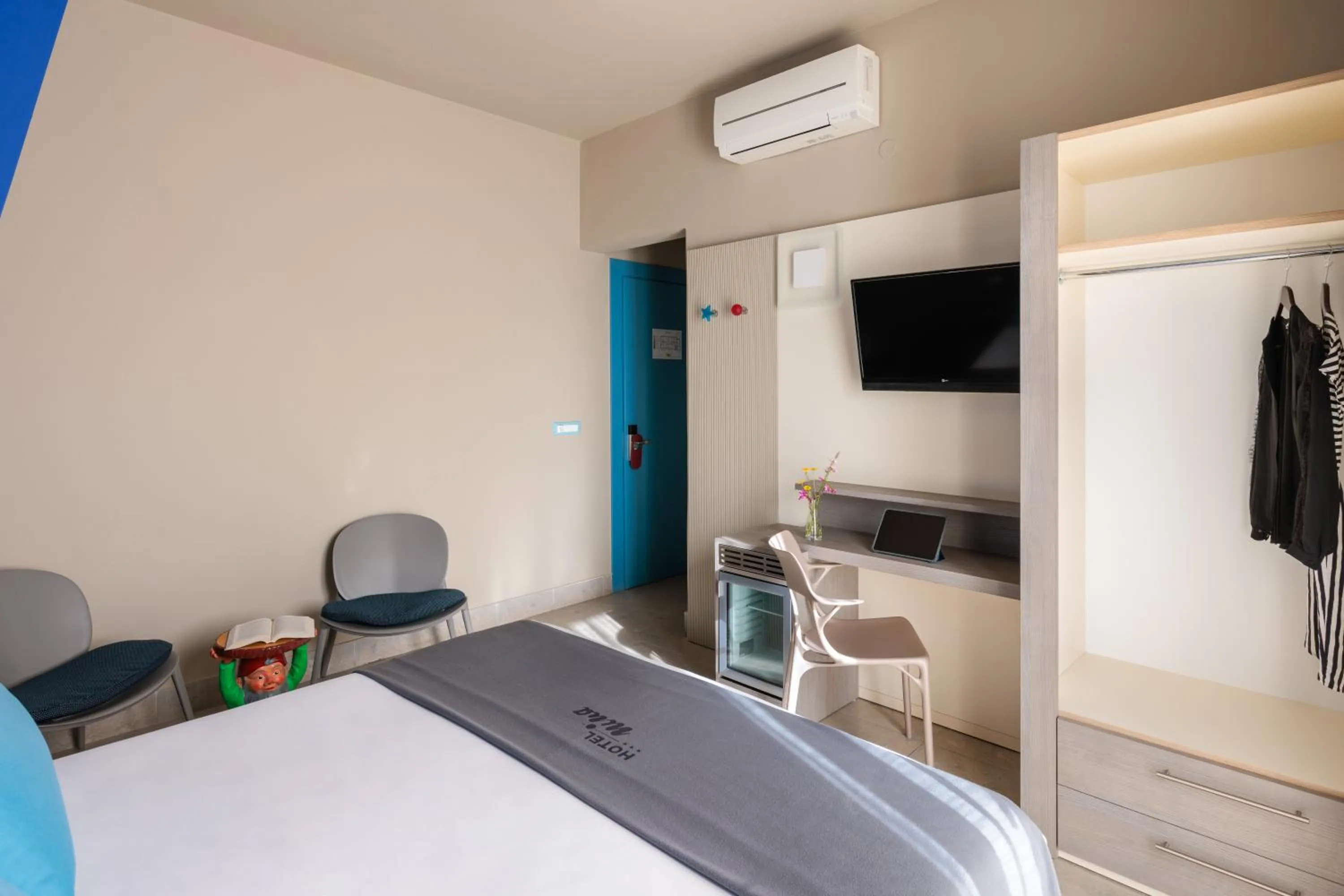 Photo of the whole room, Bed in Hotel Nina