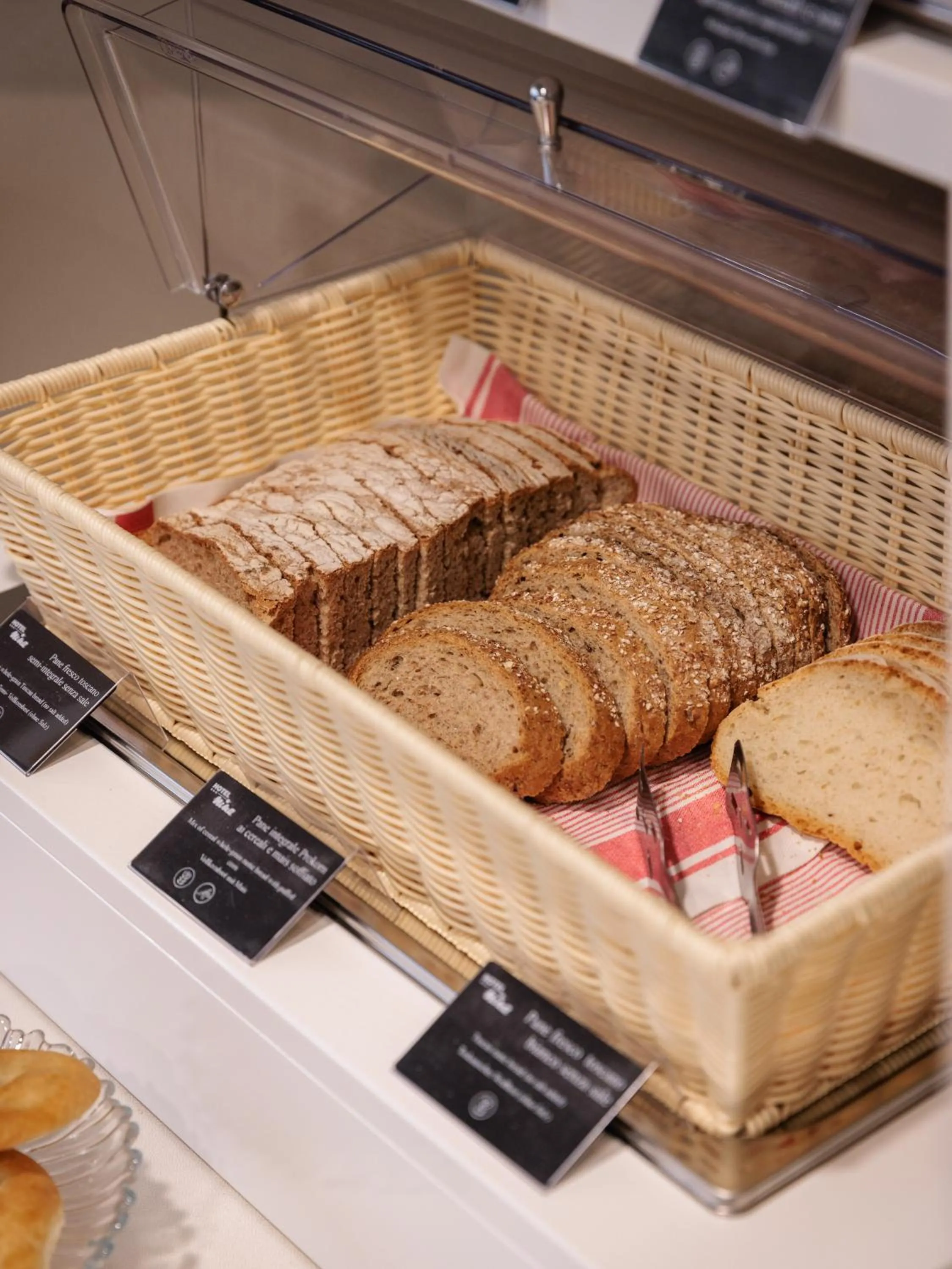 Breakfast in Hotel Nina