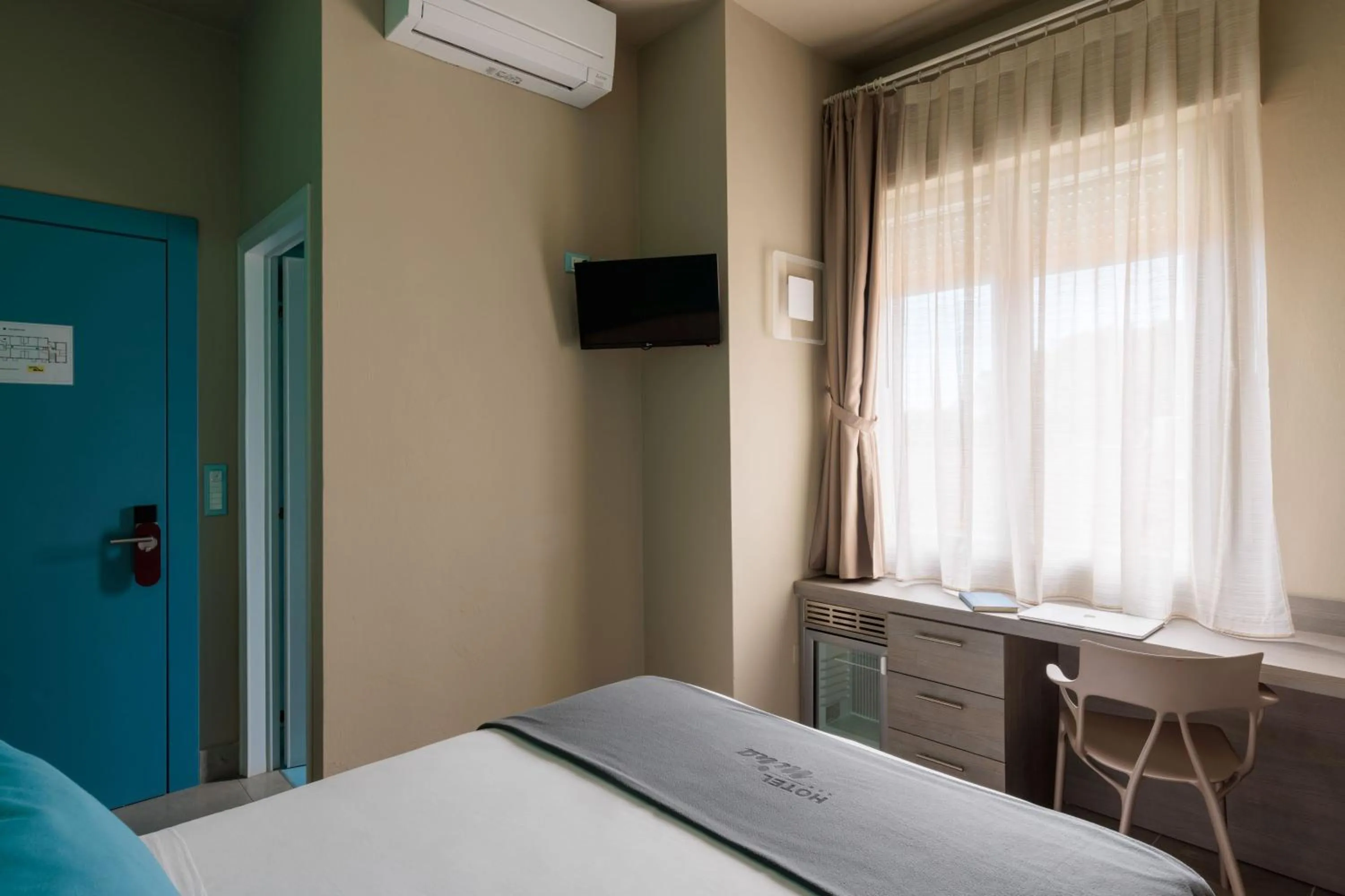 Bedroom, Bed in Hotel Nina