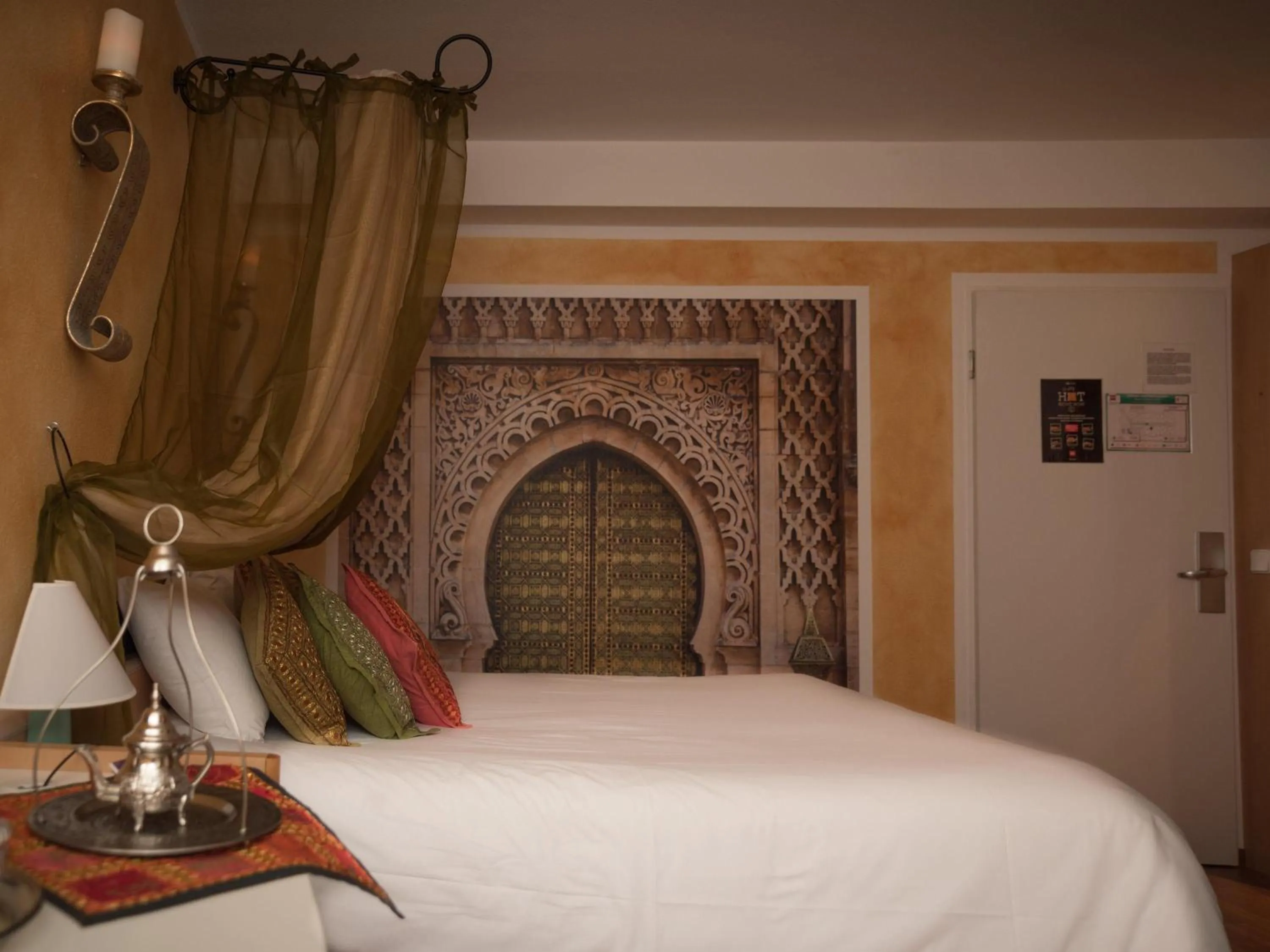 Bedroom, Bed in ibis Hotel München City