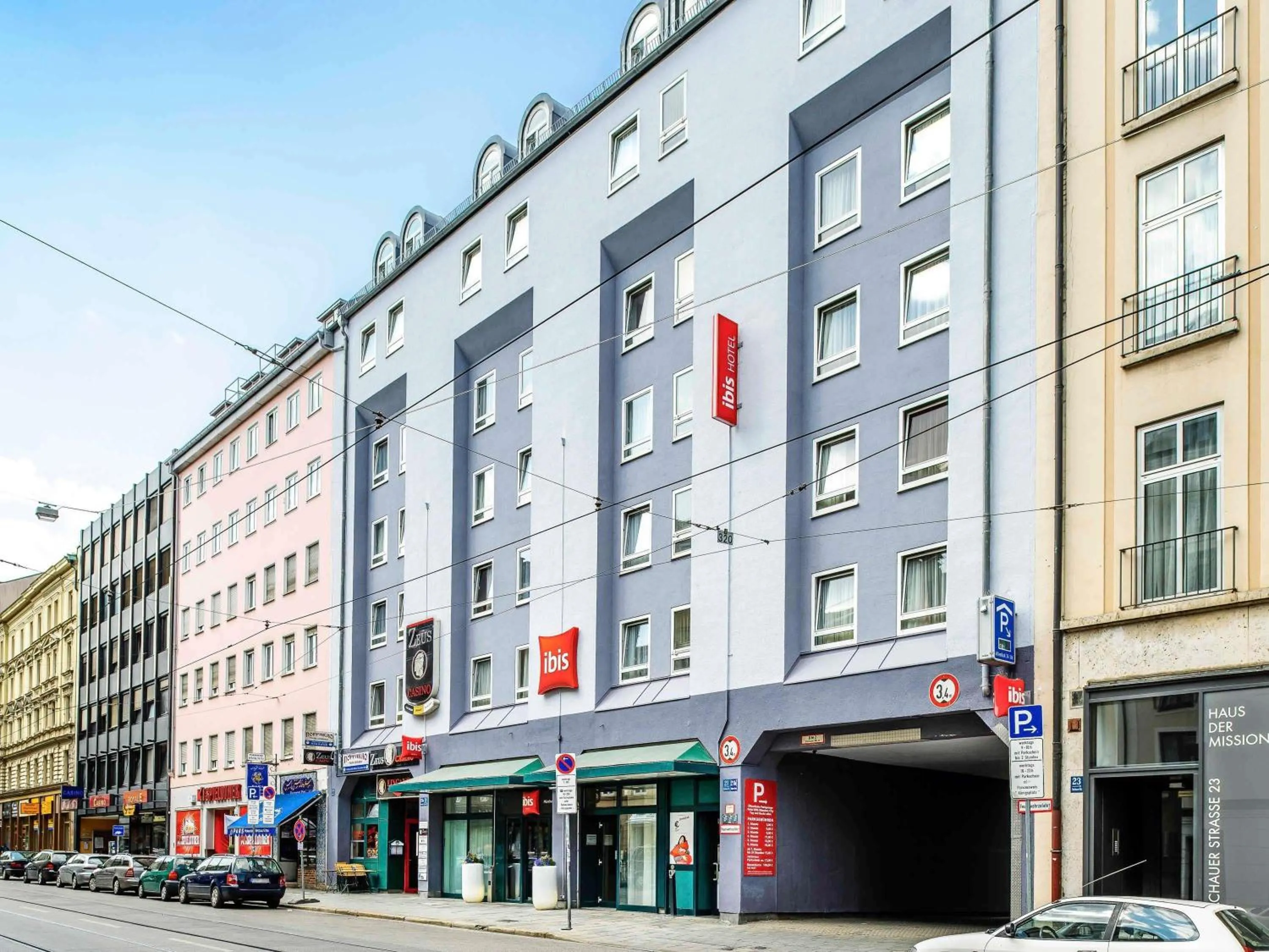 Property building in ibis Hotel München City