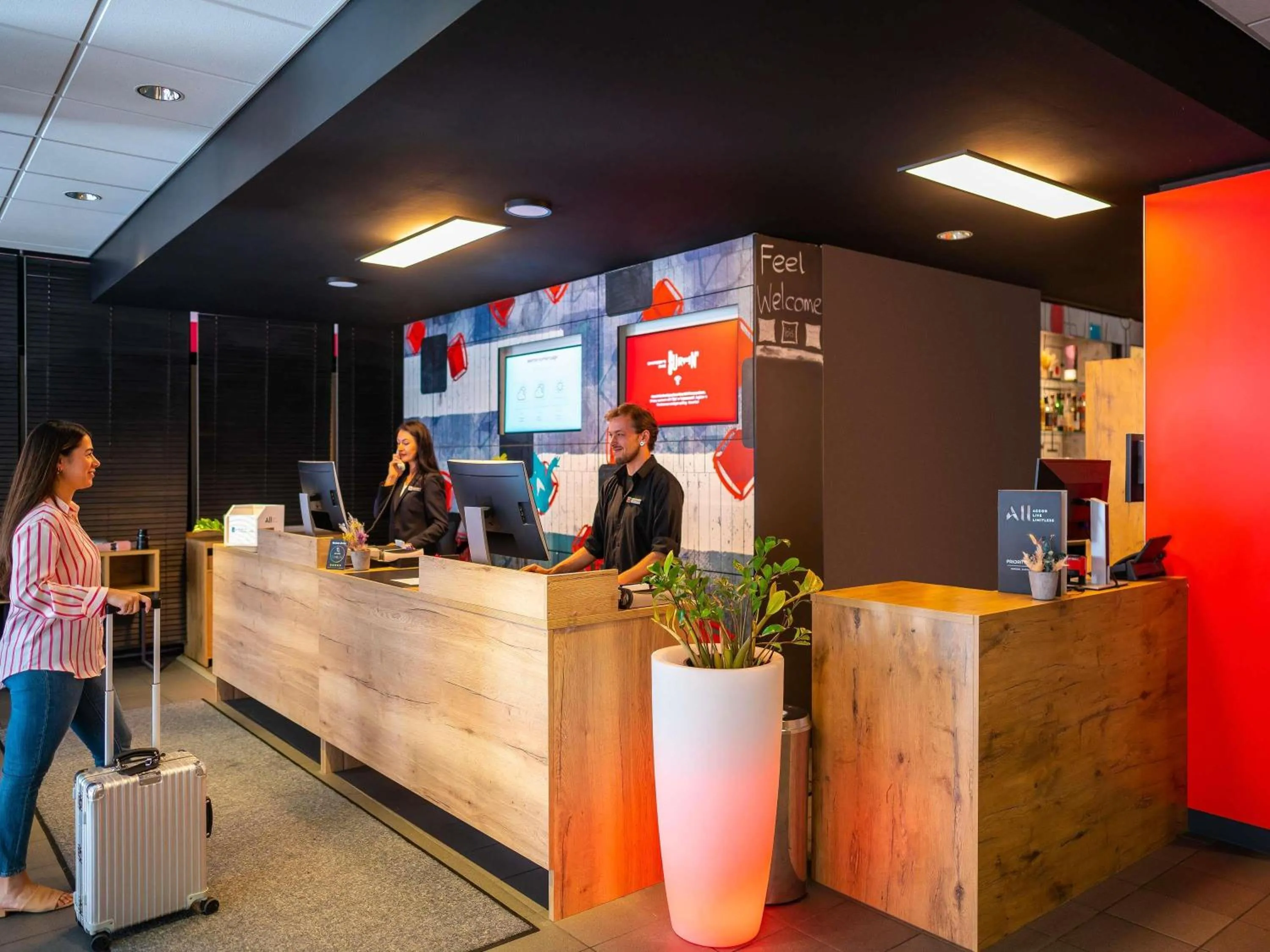 Property building in ibis Hotel München City