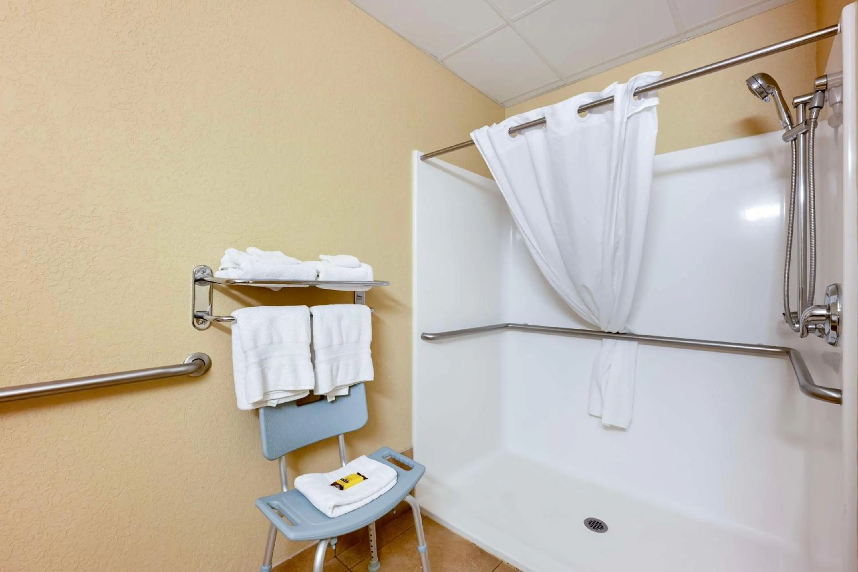 Bathroom in Best Western Plus Mid Nebraska Inn & Suites
