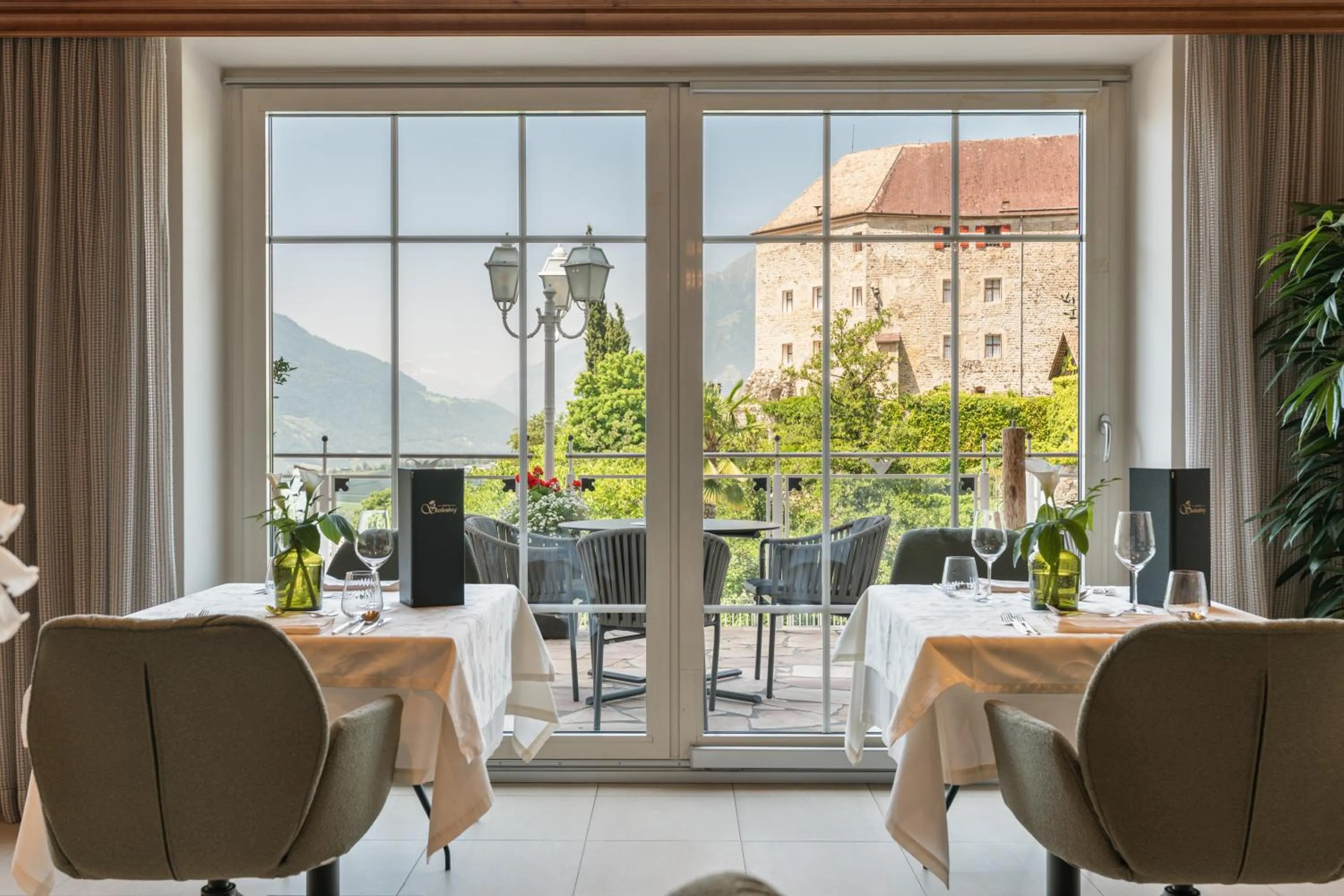 Restaurant/places to eat in Hotel Starkenberg