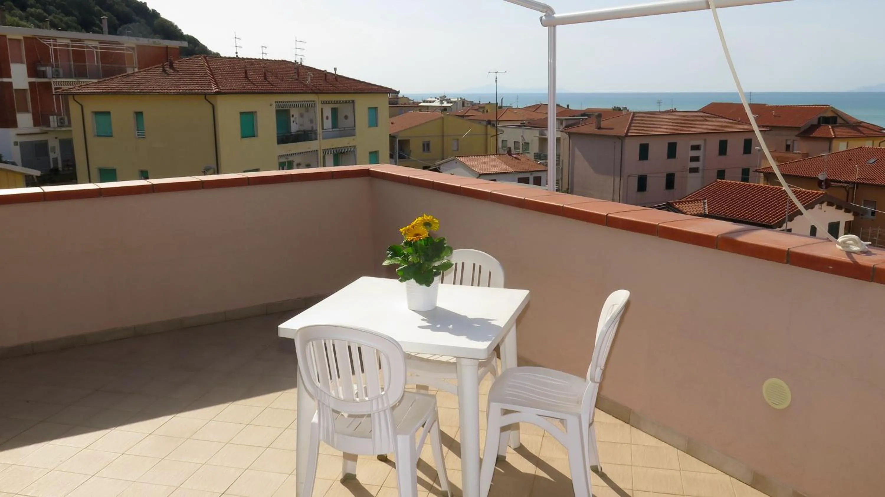 Balcony/Terrace in Residenza Turistico Alberghiera Corallo
