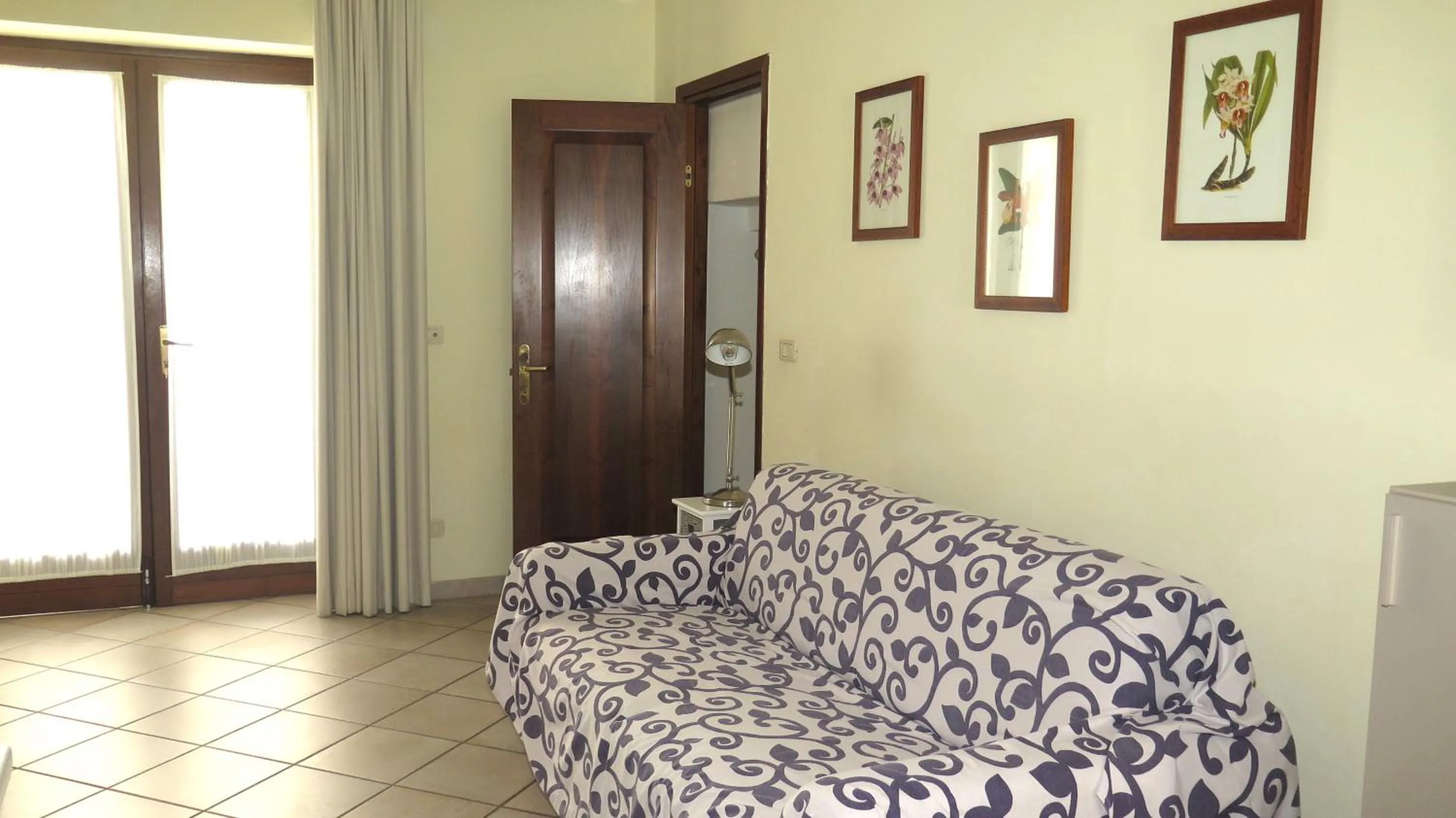 Bed in Residenza Turistico Alberghiera Corallo