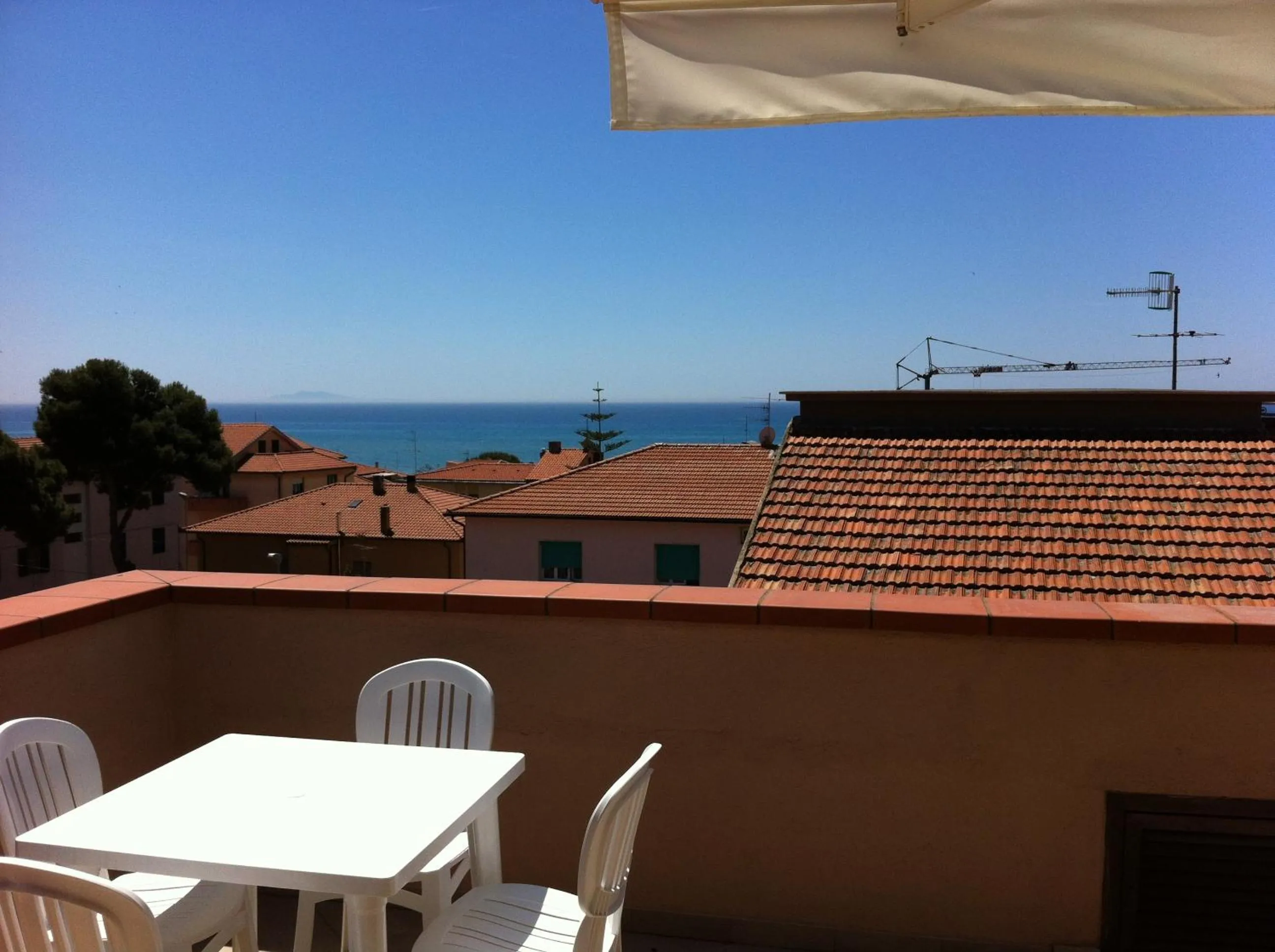 Balcony/Terrace in Residenza Turistico Alberghiera Corallo