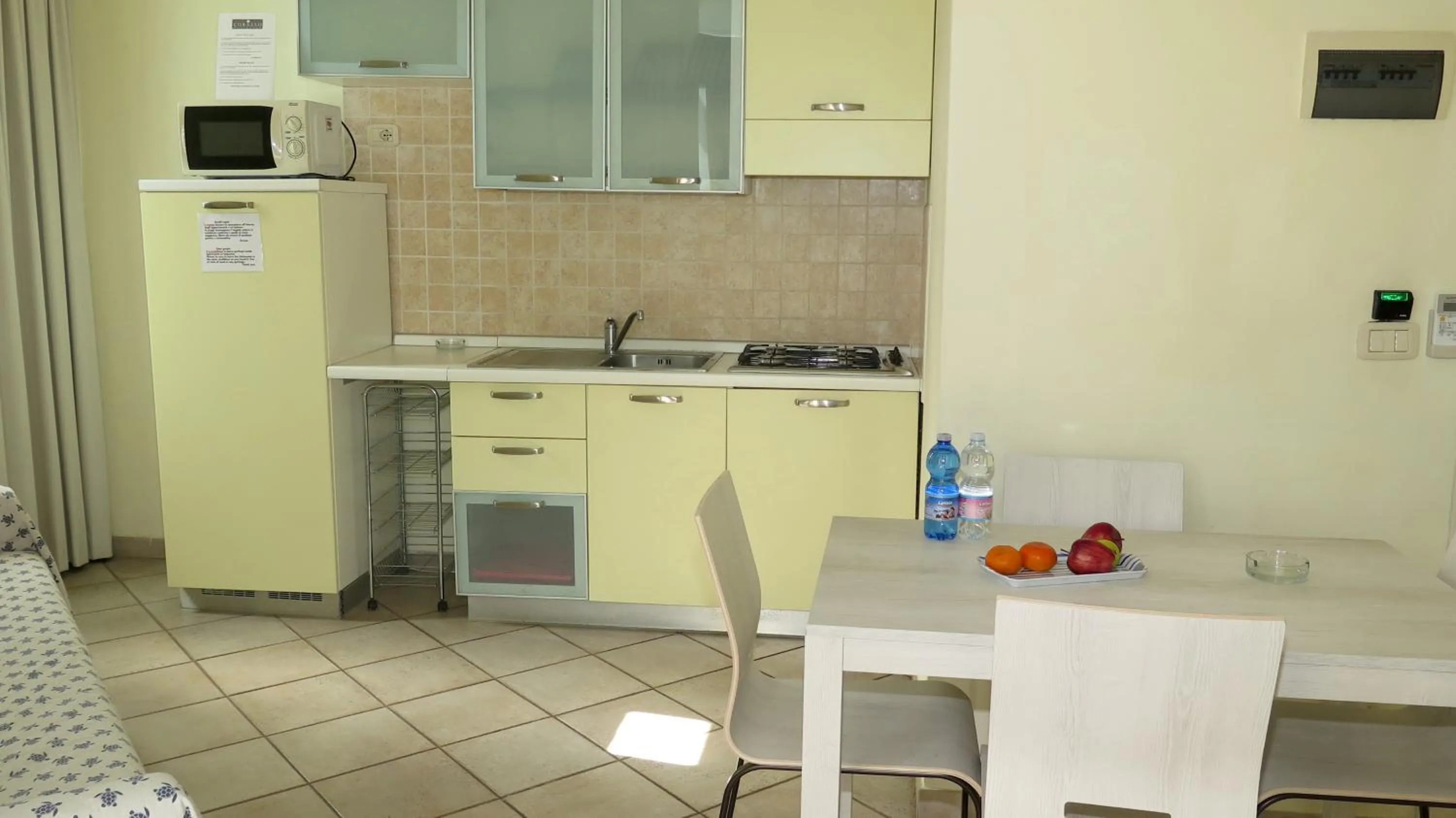 stove in Residenza Turistico Alberghiera Corallo