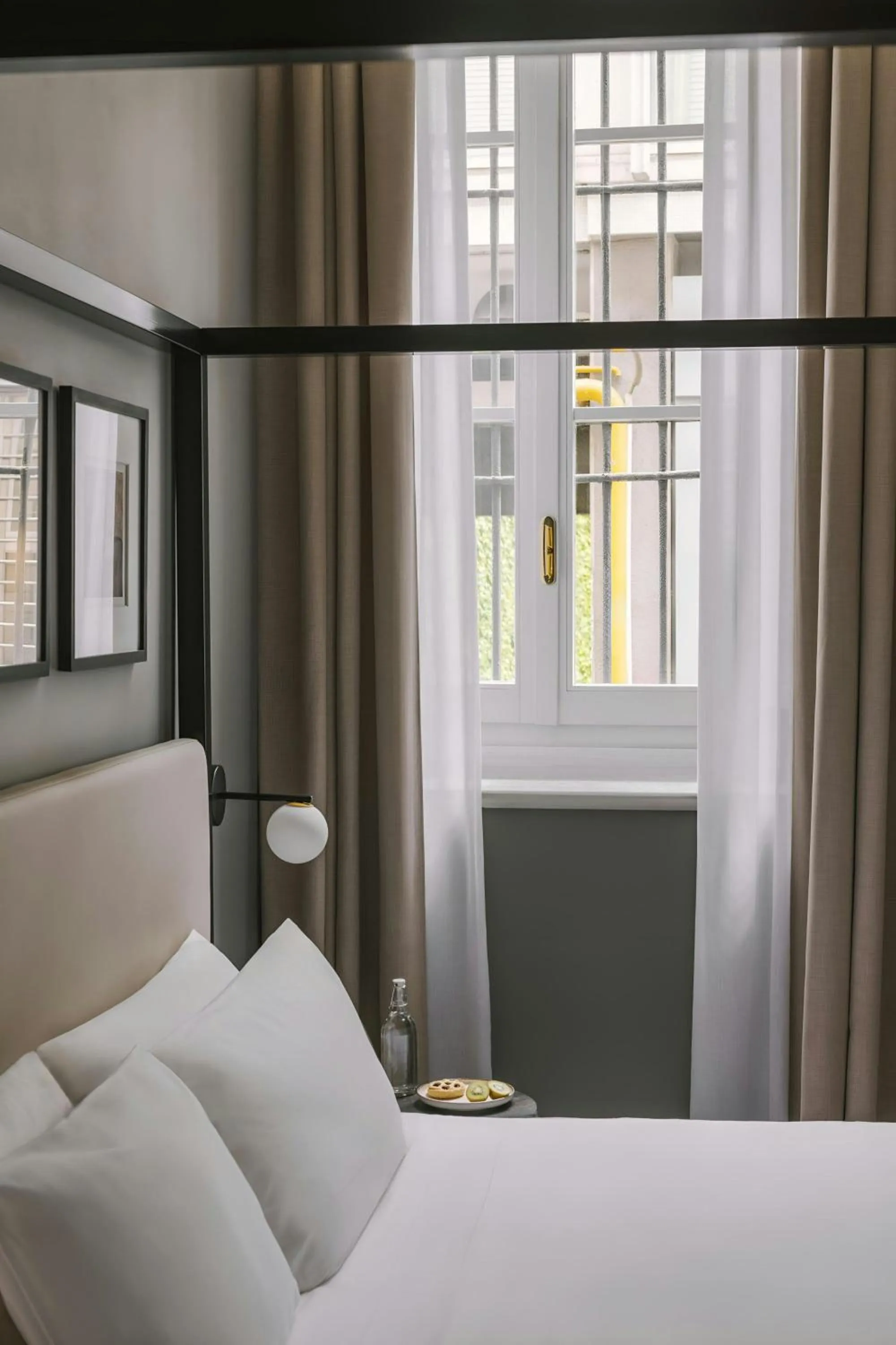 Bedroom, Bed in Missori Hotel Piazza Missori, Sonder by Marriott Bonvoy