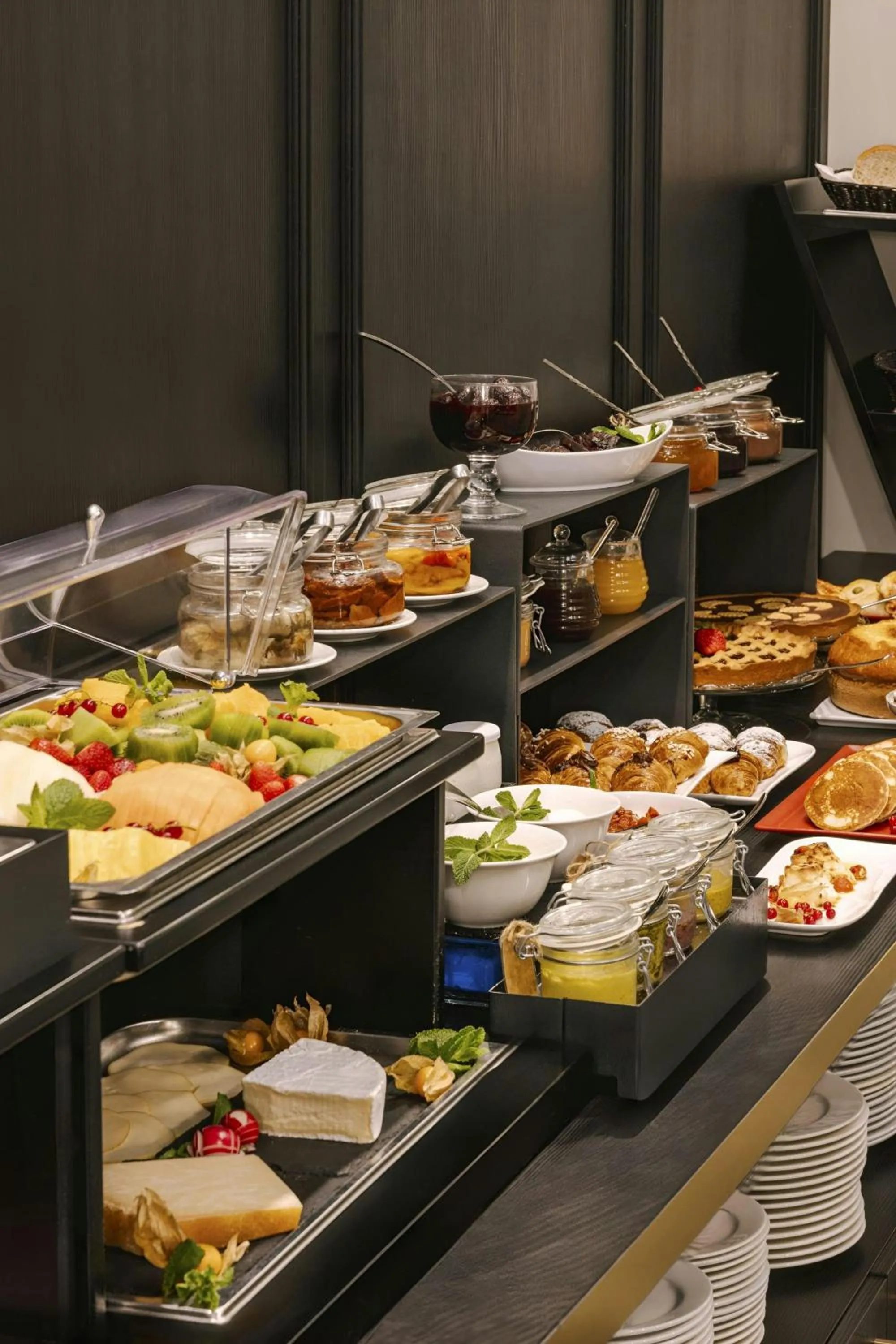 Breakfast in Missori Hotel Piazza Missori, Sonder by Marriott Bonvoy