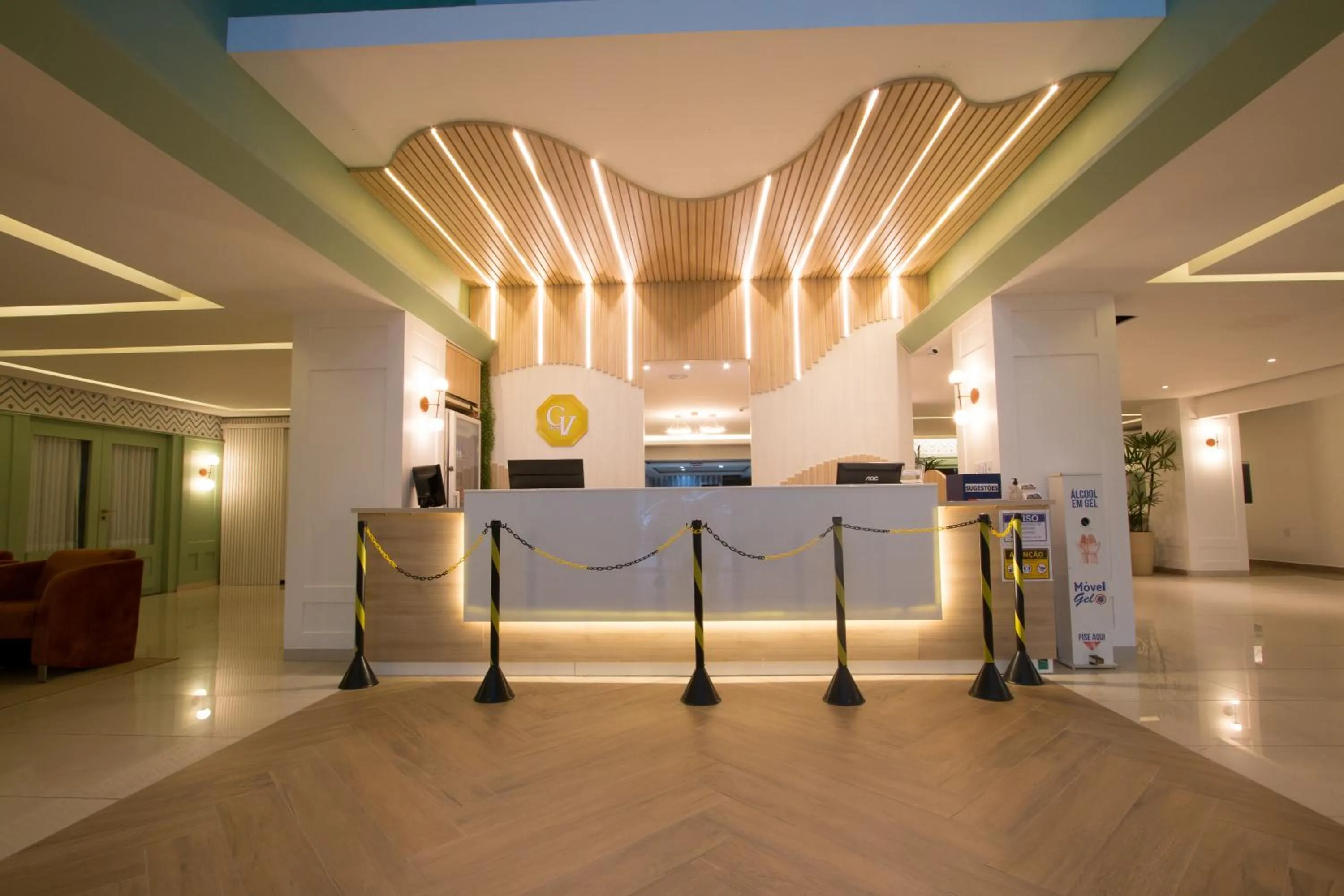 Lobby or reception in Golden Ville Hotel