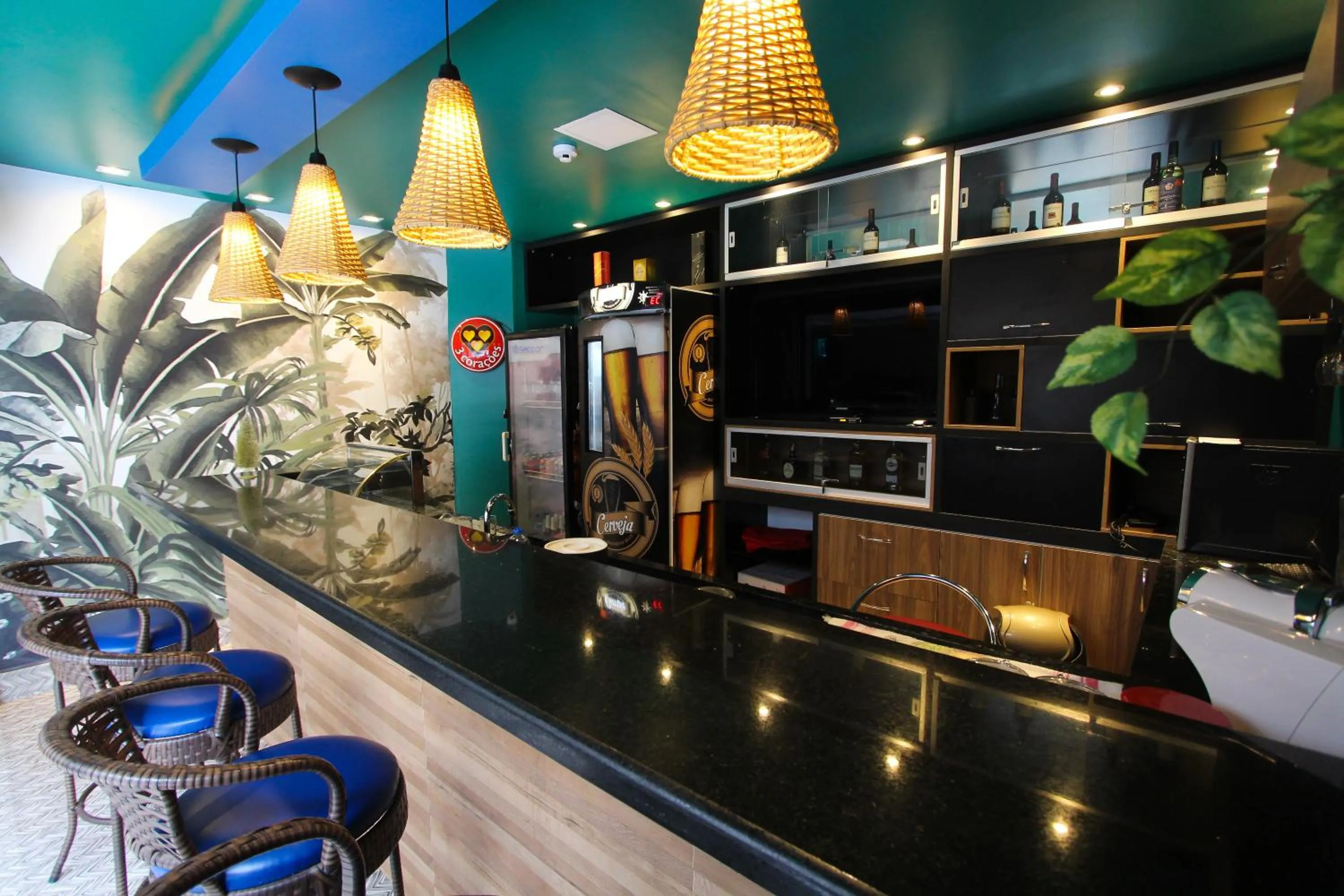 Lounge or bar in Golden Ville Hotel