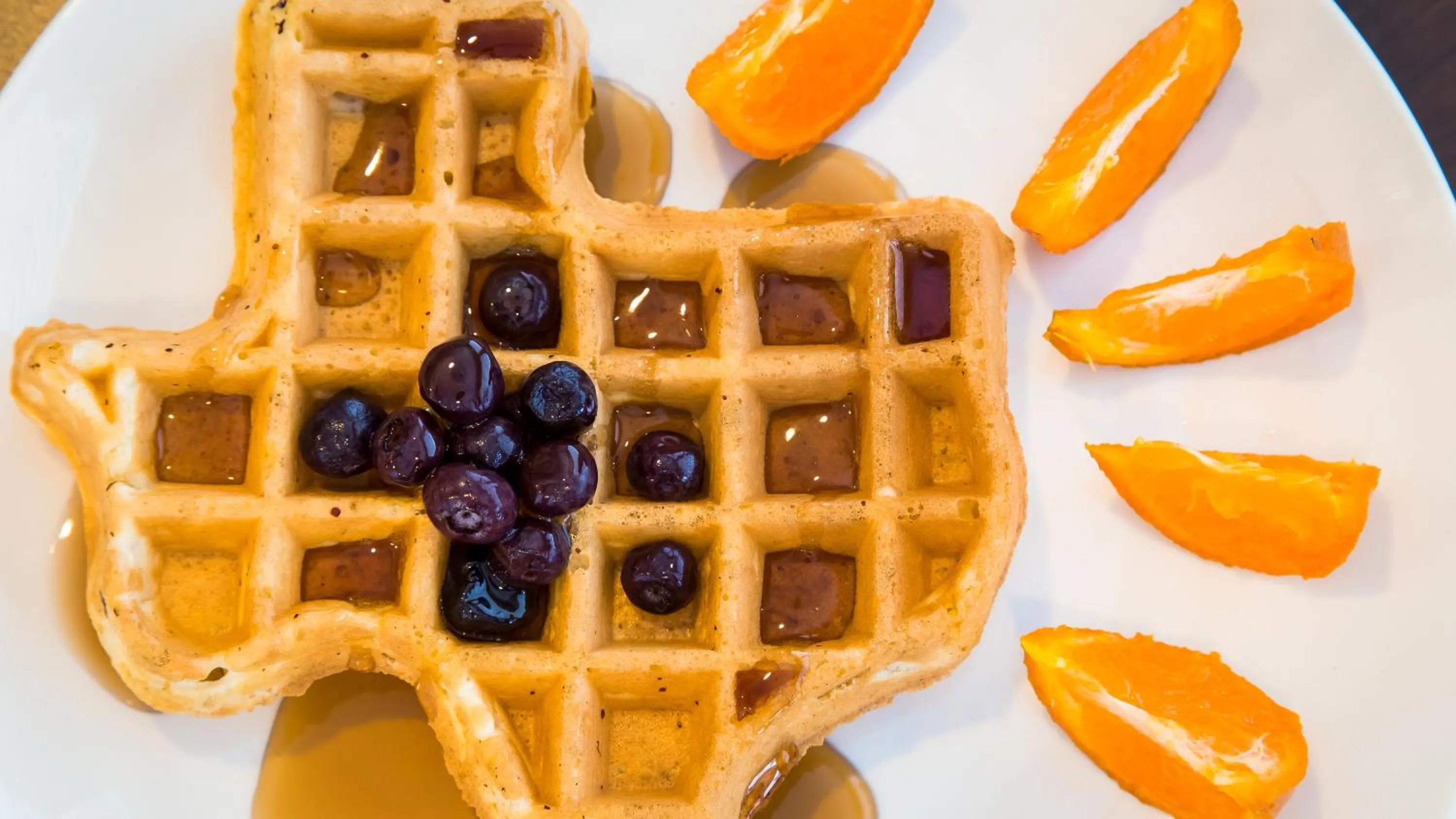 Breakfast in Microtel Inn & Suites by Wyndham Buda Austin South