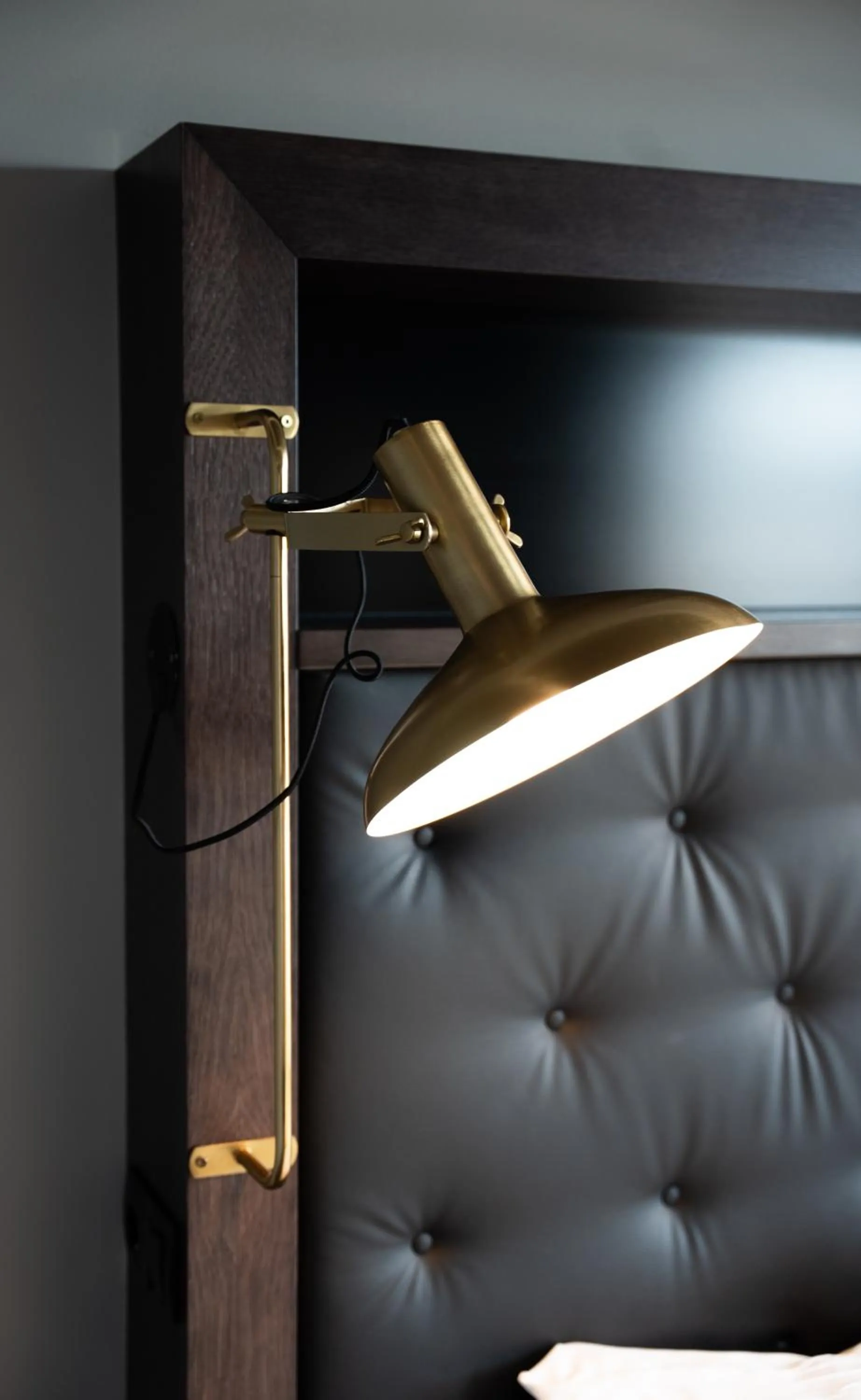 Bed in R13 - A Townhouse Hotel