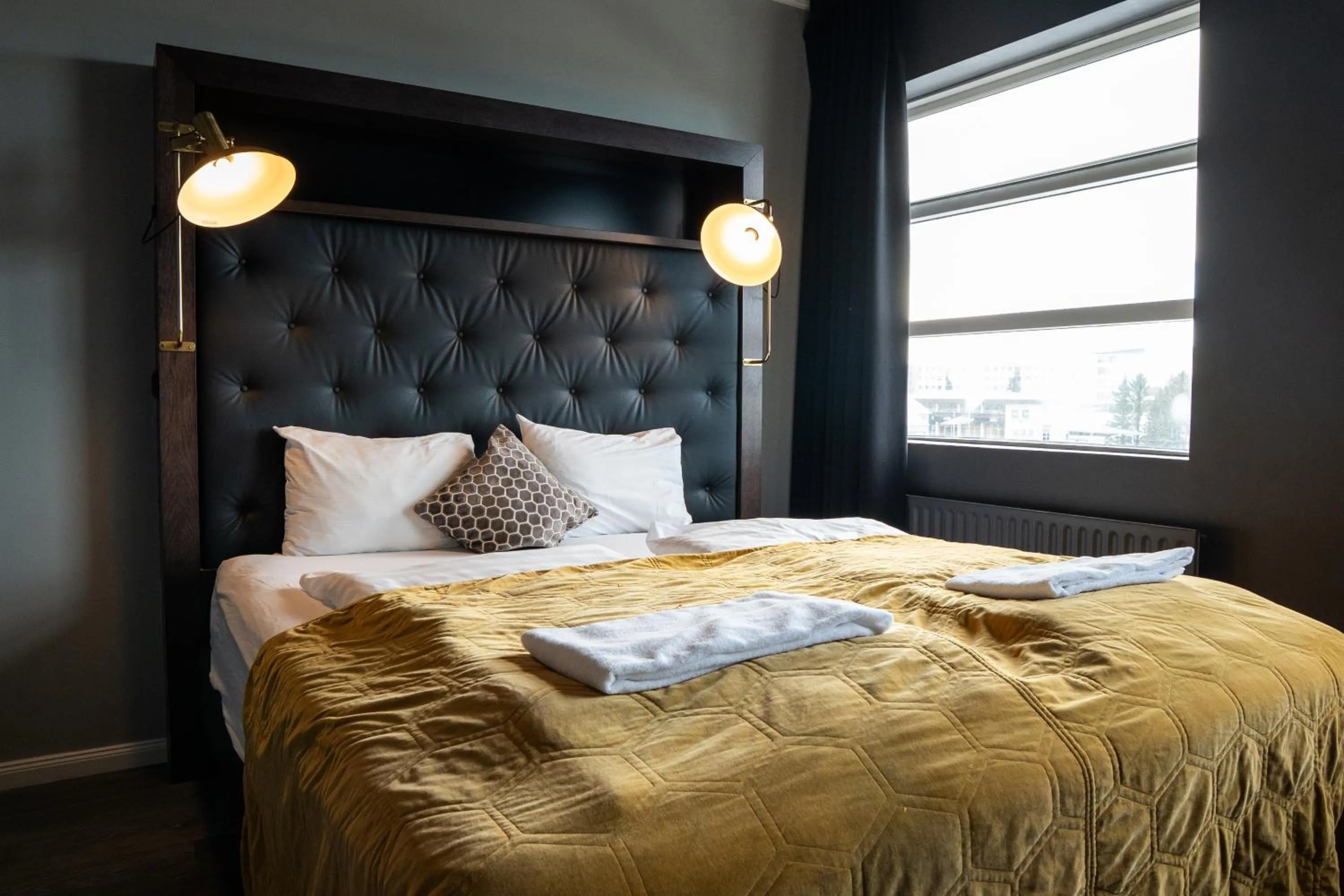 Bed in R13 - A Townhouse Hotel