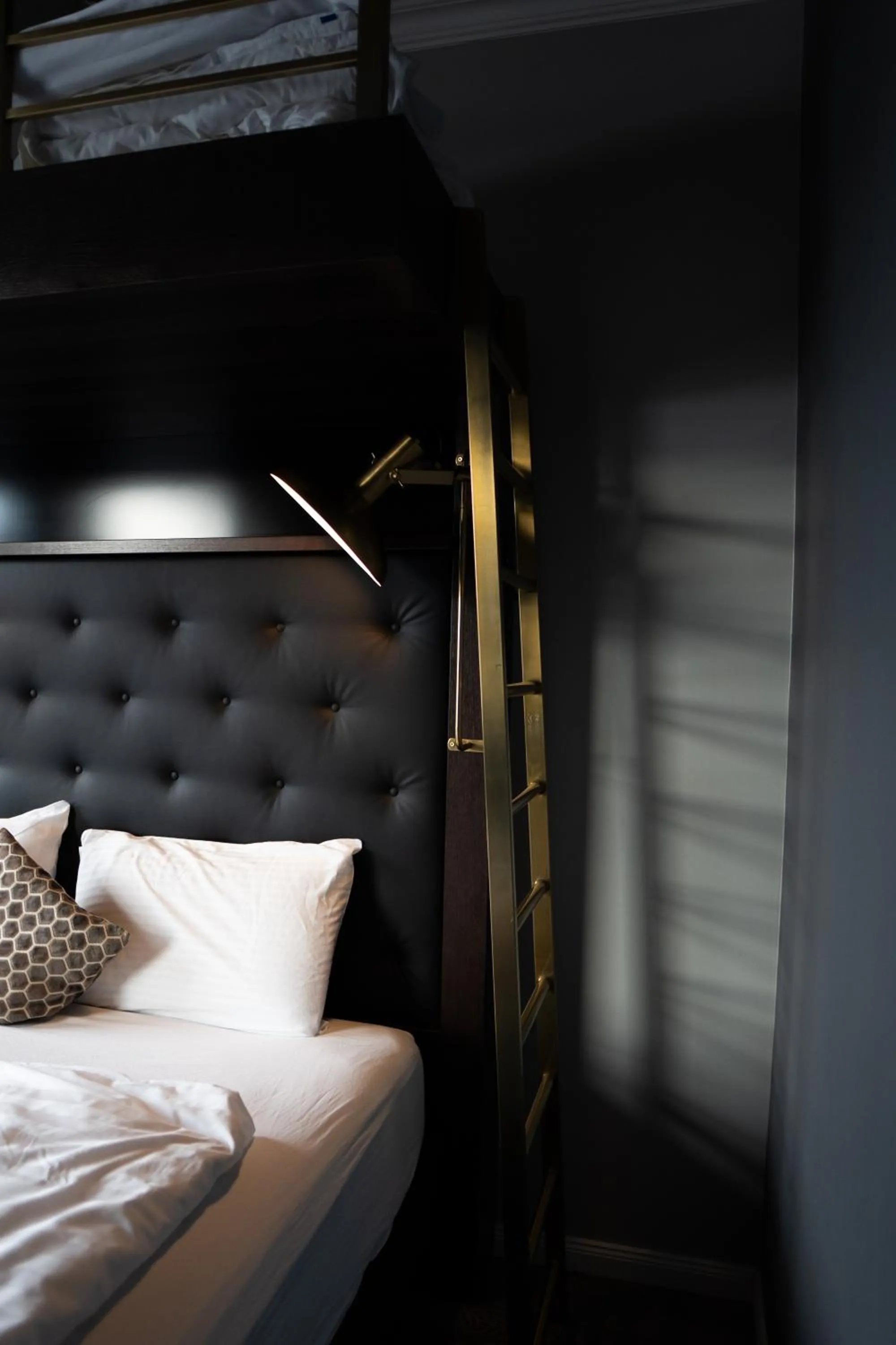 Bed in R13 - A Townhouse Hotel