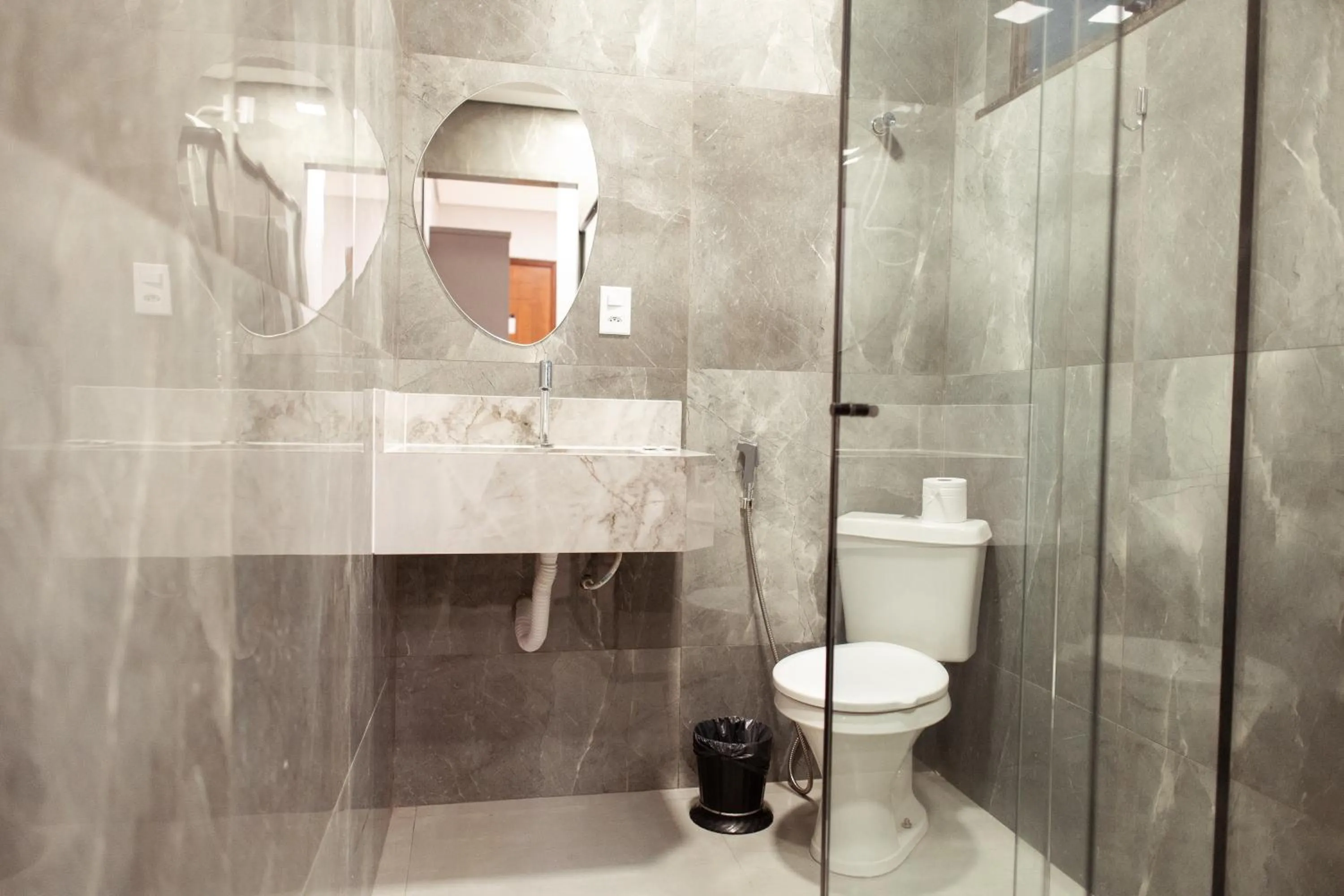 Bathroom in Hotel Paris