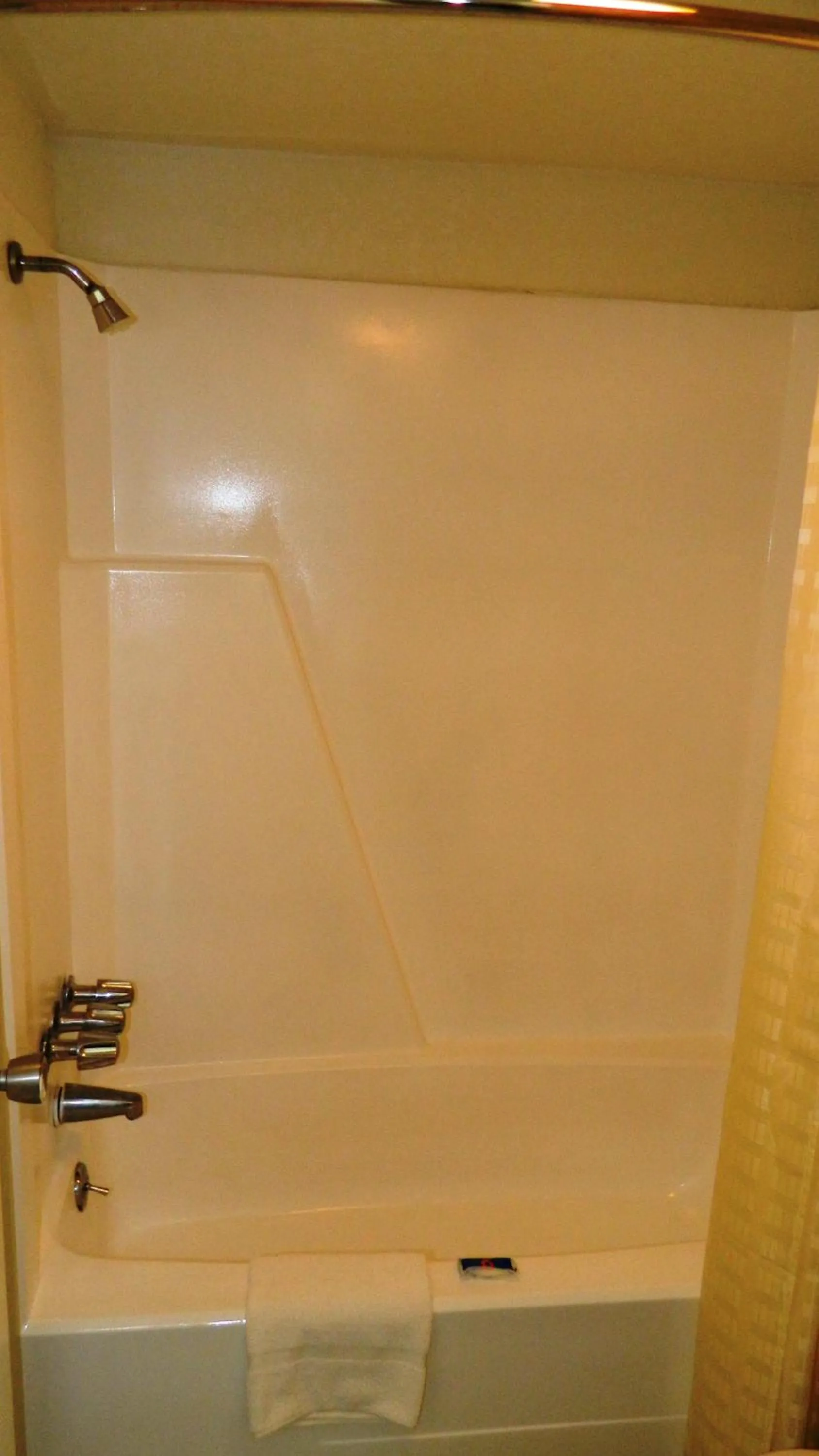 Bathroom in Motel 6-Oklahoma City, OK - Airport East