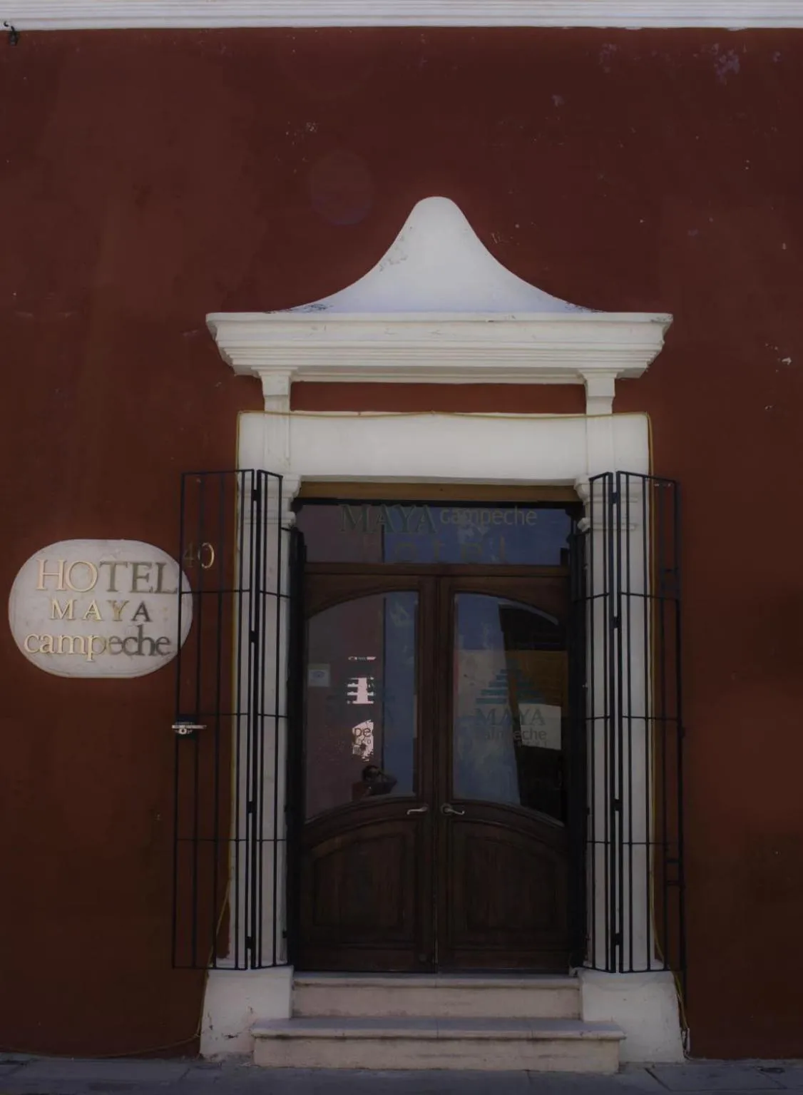 Facade/entrance in Maya Campeche Hotel