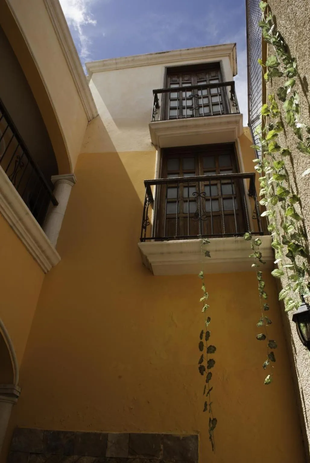 Patio in Maya Campeche Hotel