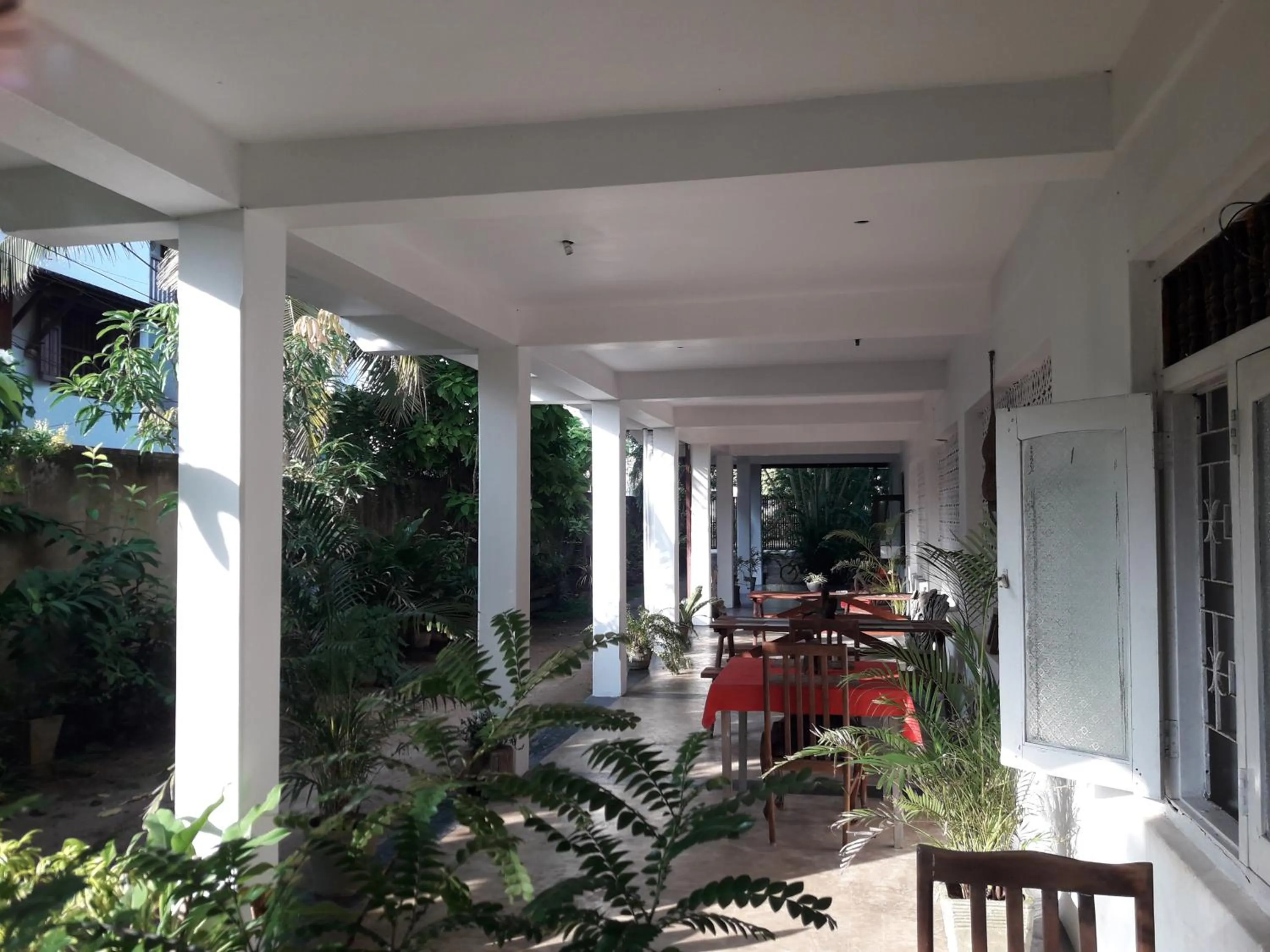 Restaurant/places to eat in Sea Front Hikkaduwa