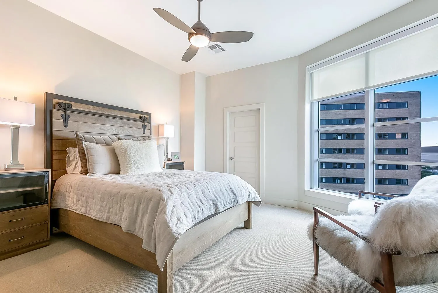 Bedroom, Bed in Modern & Fully Furnished Apartments in the Heart of the City