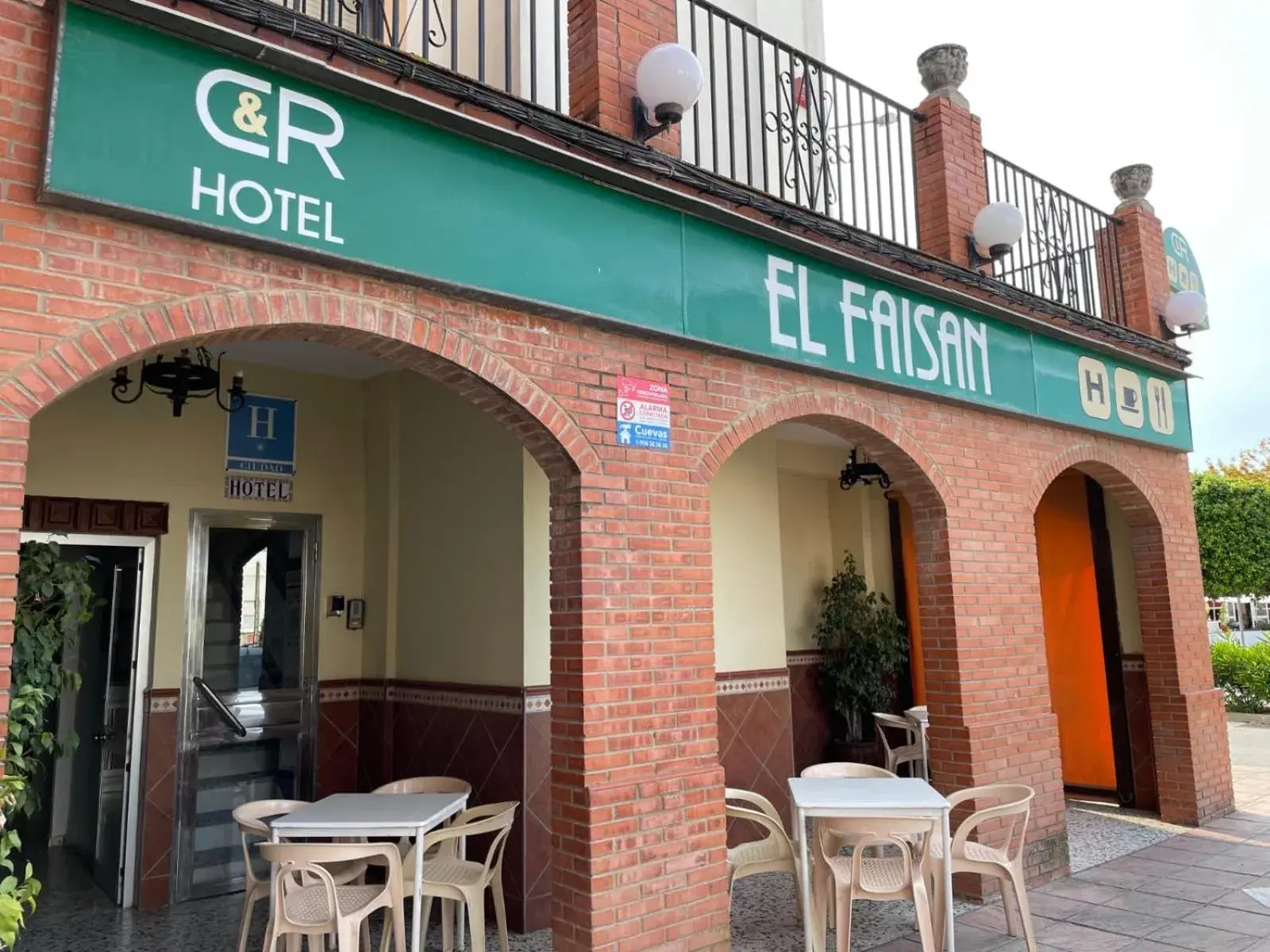 El Faisan C&R Hotel El Faisan C&R Hotel