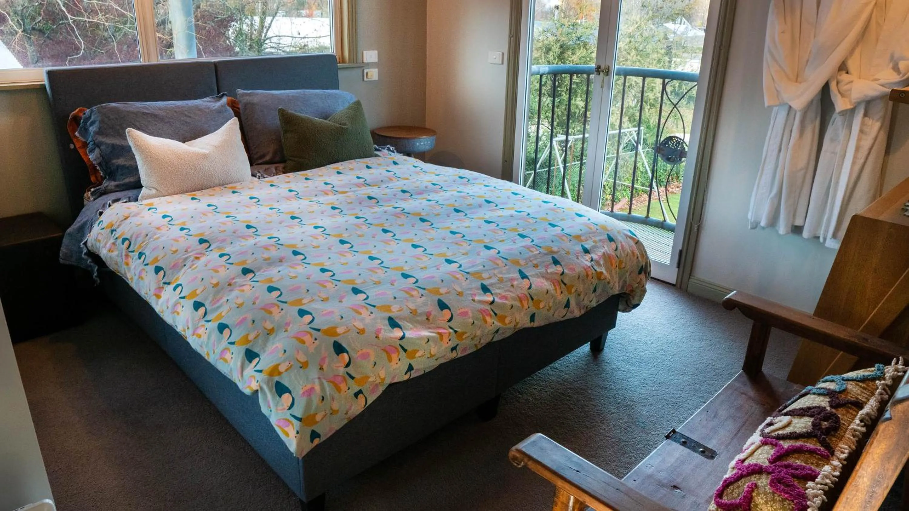 Bedroom, Bed in Dreamers