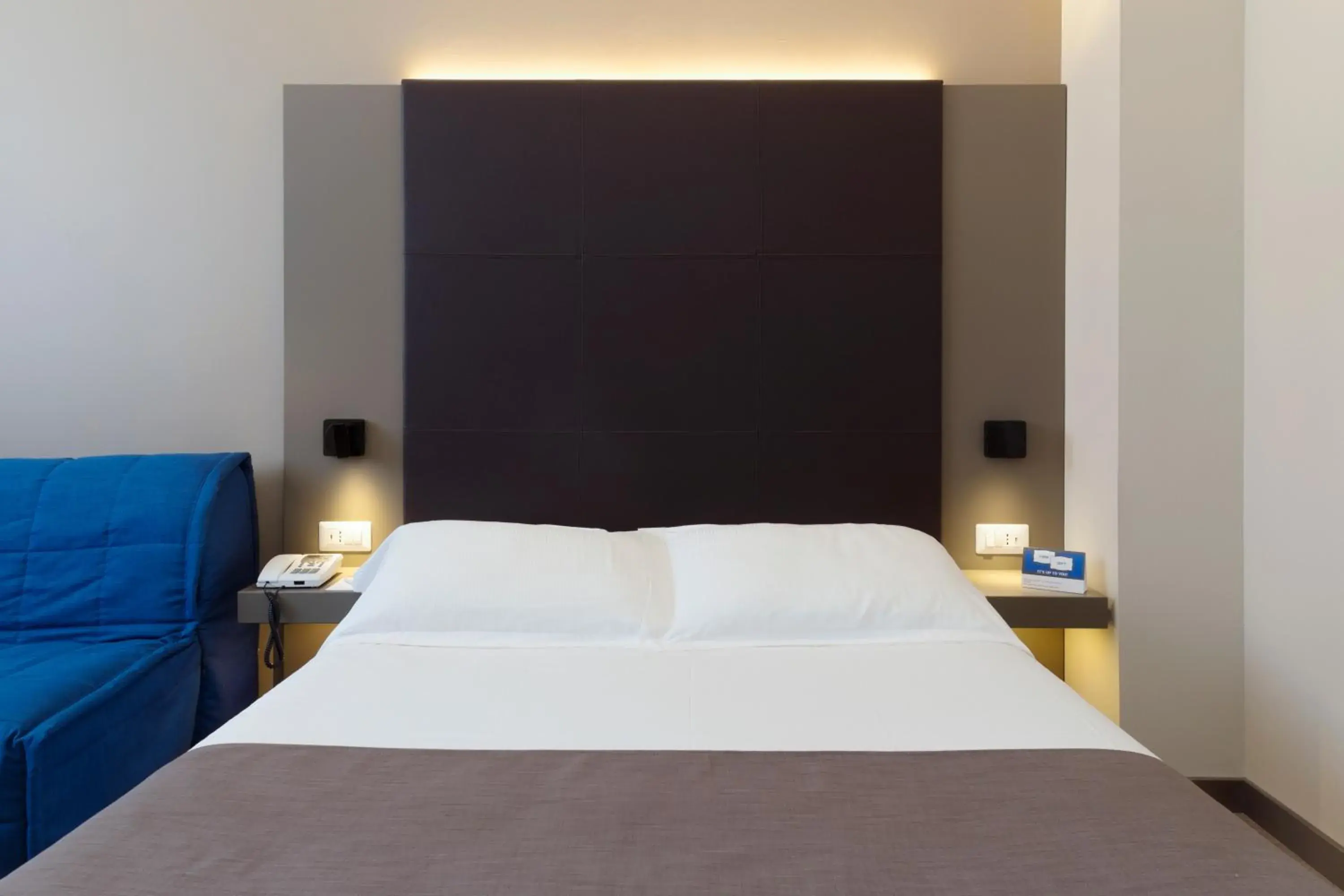 Superior Double Room with Sofa Bed in City Hotel & Suites Superior Double Room with Sofa Bed in City Hotel & Suites