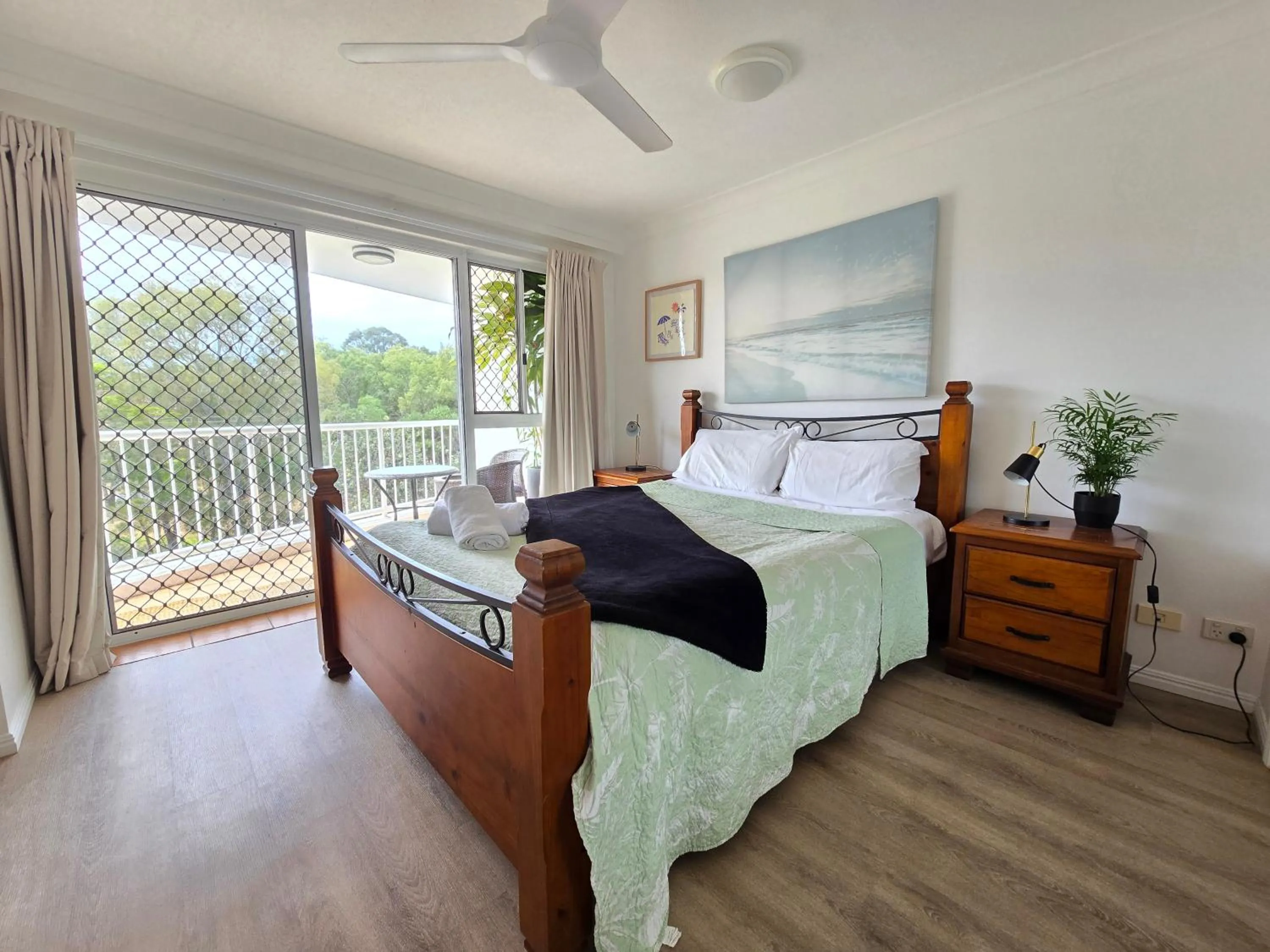 Bed in Fairways Golf & Beach Retreat Bribie Island