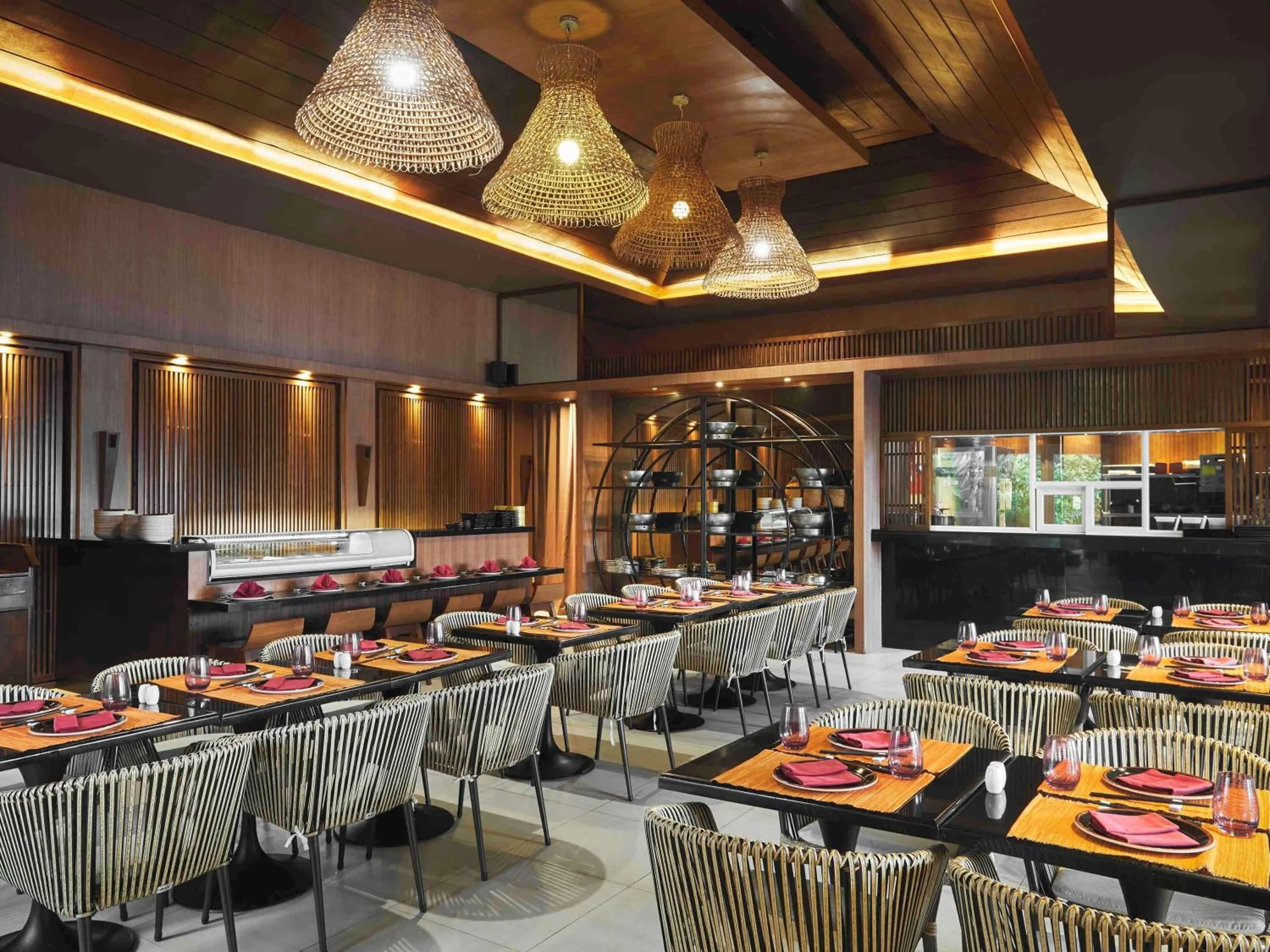 Restaurant/places to eat in Movenpick Resort & Spa Boracay