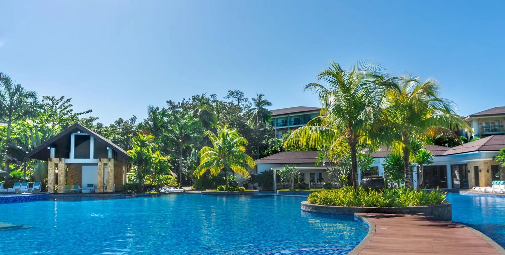 Property building in Movenpick Resort & Spa Boracay