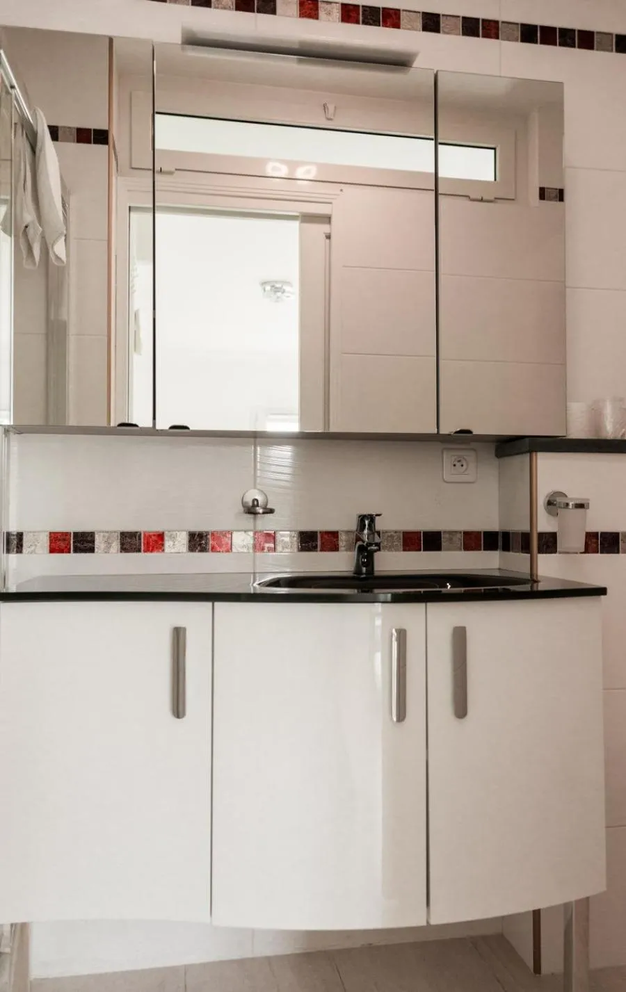 Hotel et Appartements Reine D'Azur