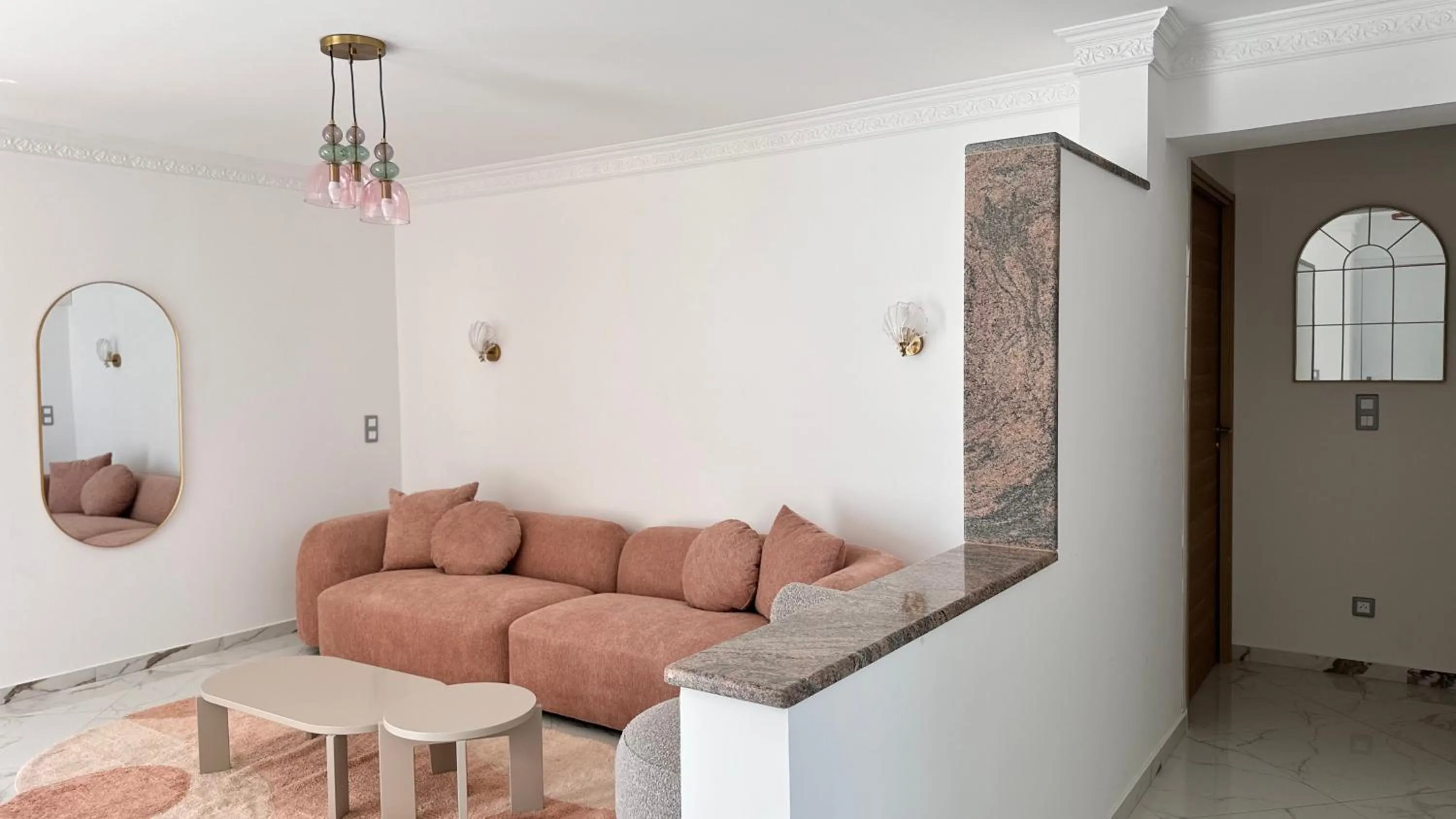 Hotel et Appartements Reine D'Azur