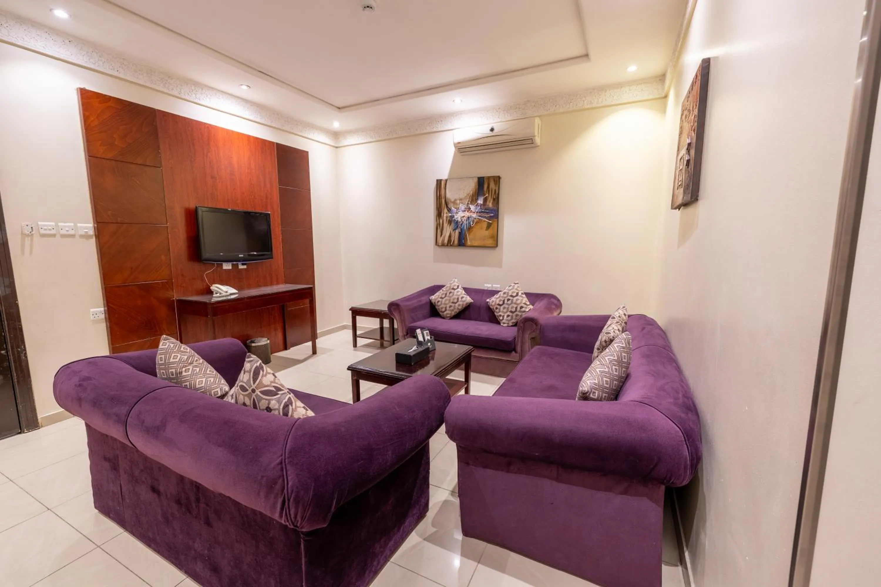 Dar NEYAARA SERVICED APARTMENTS