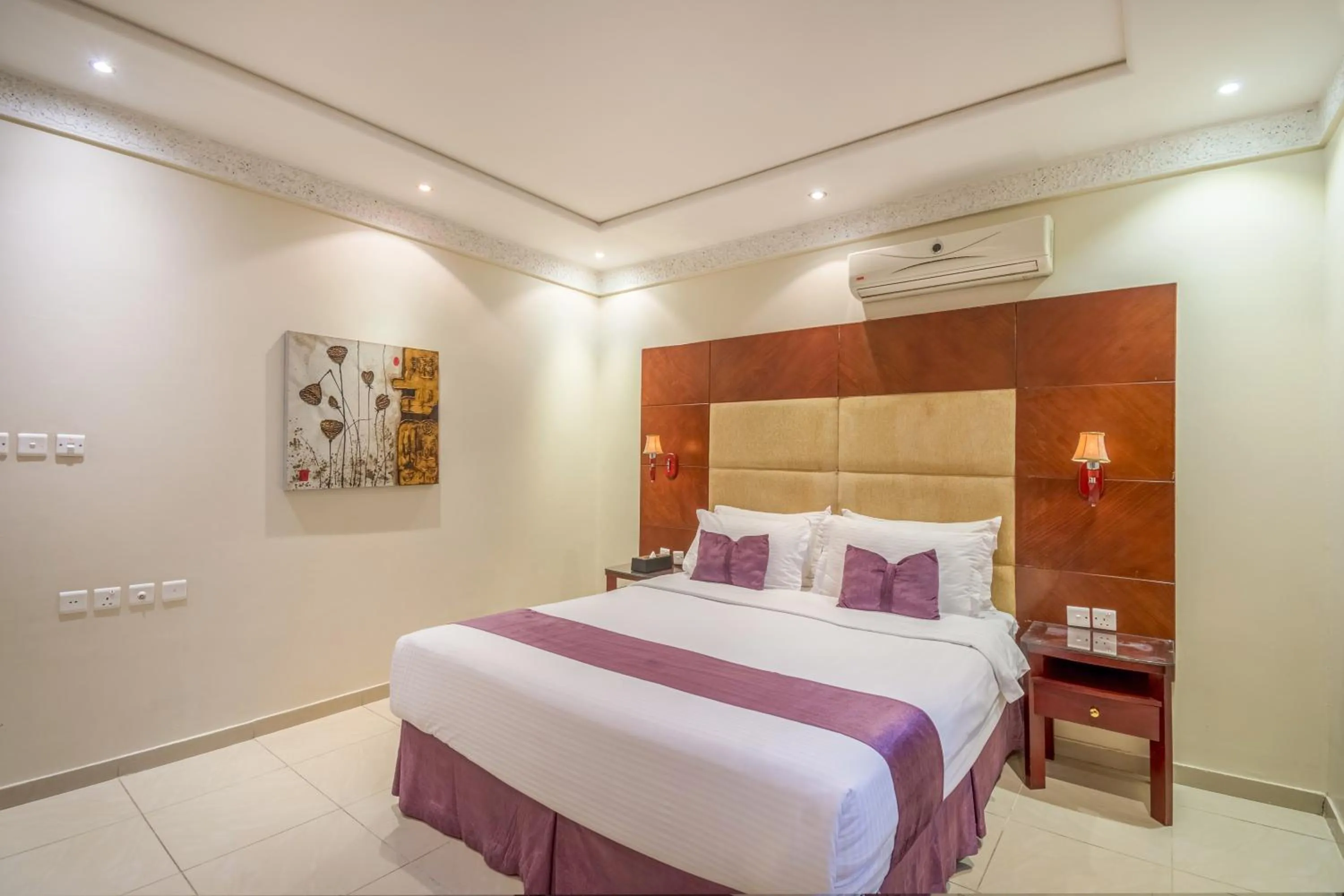Bed in Dar NEYAARA SERVICED APARTMENTS