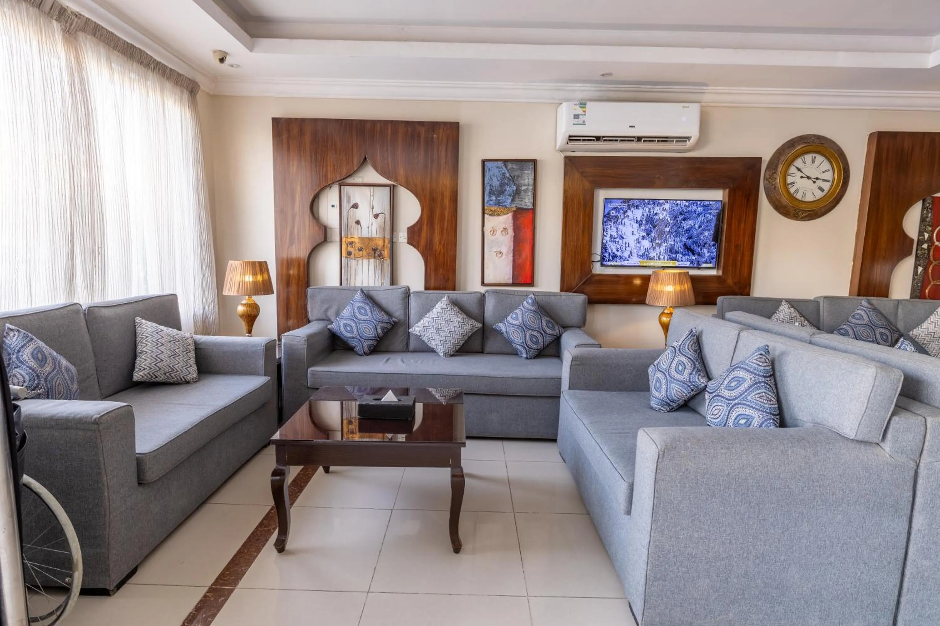 Dar NEYAARA SERVICED APARTMENTS