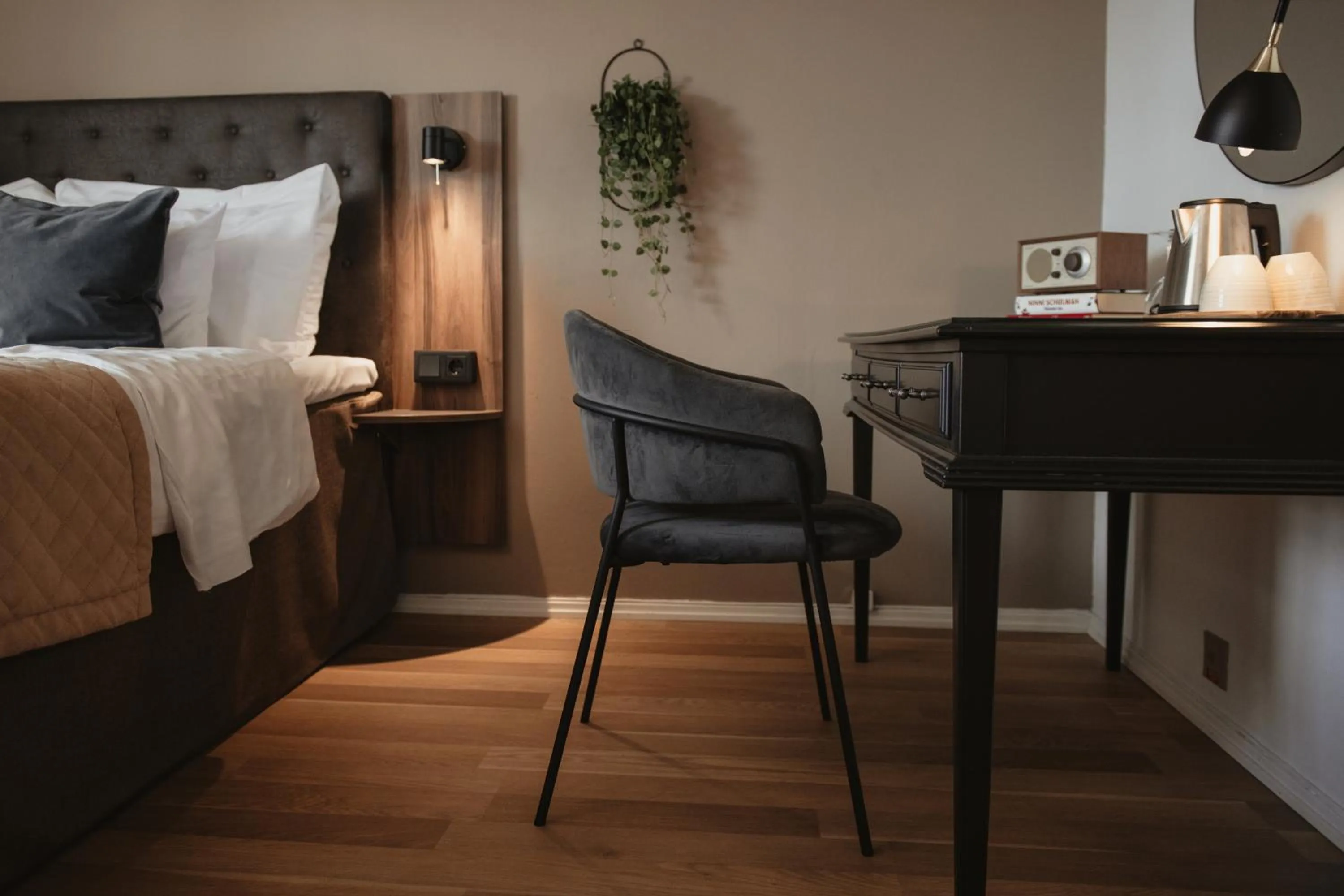 Photo of the whole room, Bed in Home Hotel Cardinal